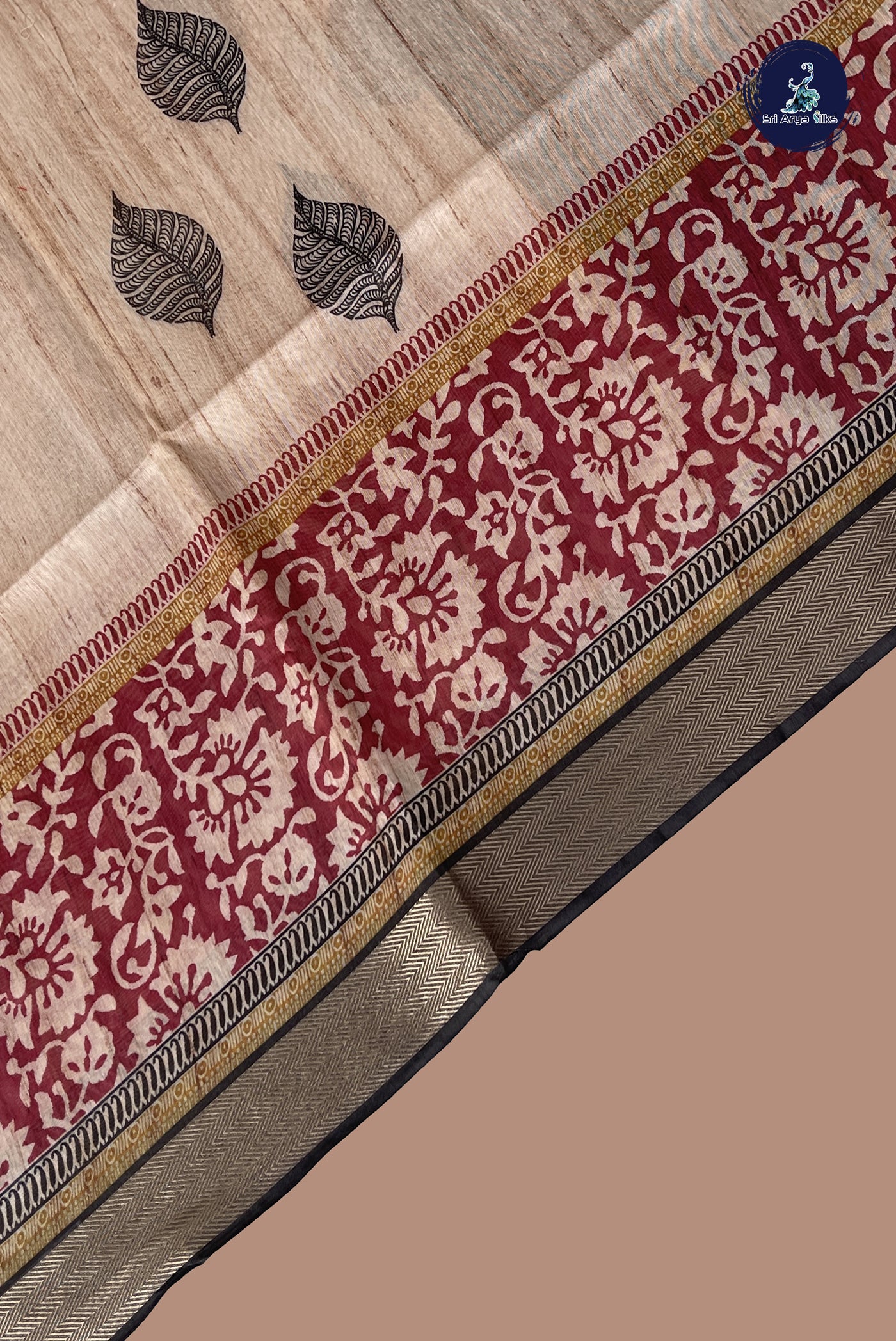 Beige Semi Chanderi Saree With Printed Pattern