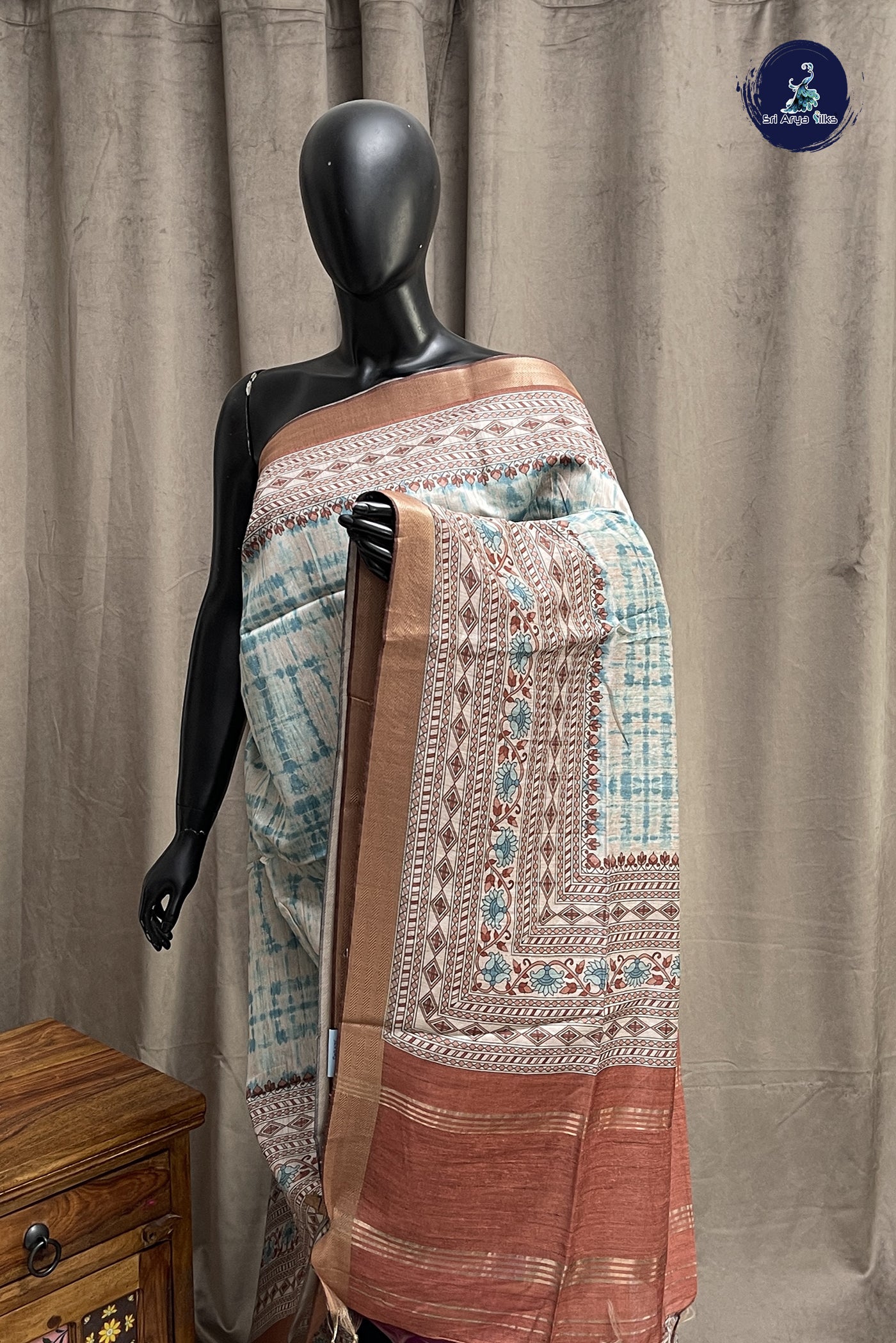 Blue Semi Chanderi Saree With Shibori Print Pattern