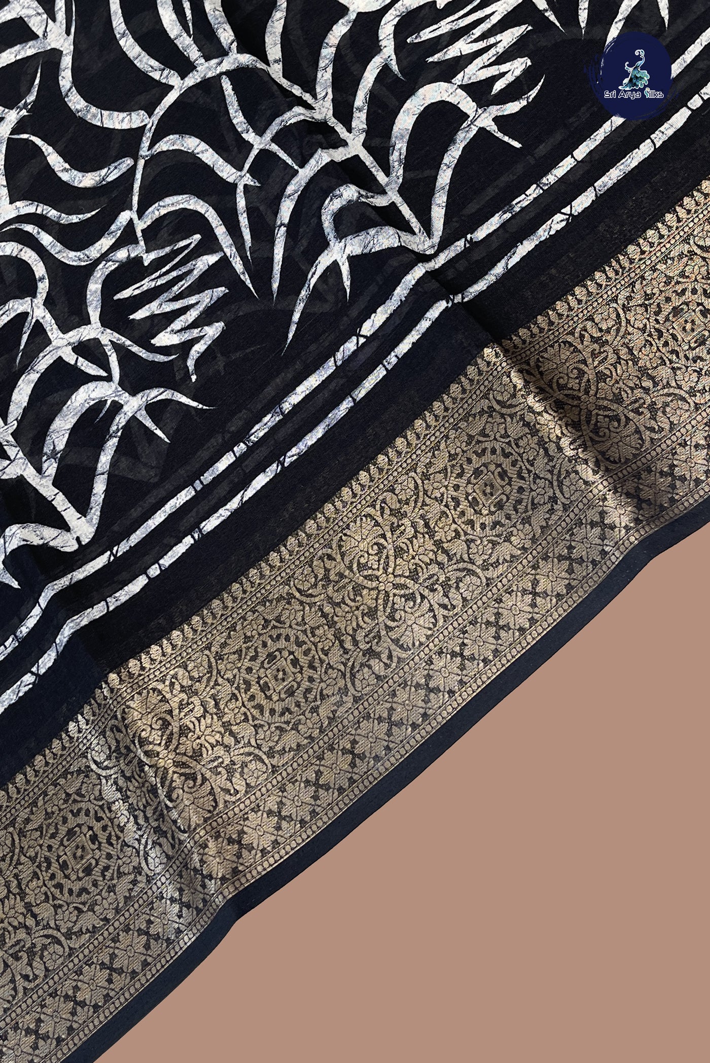 Black Linen Saree With Printed Pattern