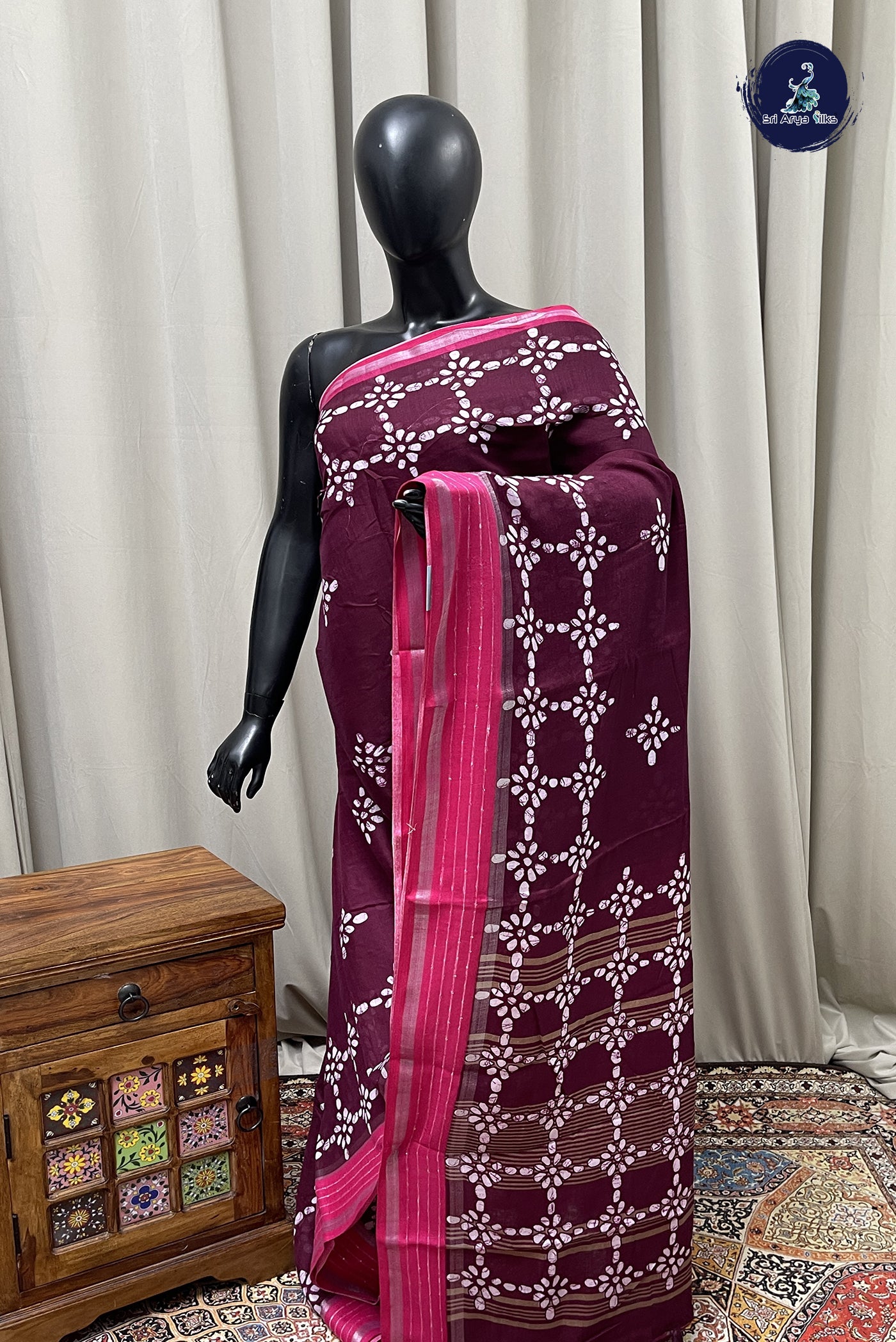 BeetRoot Shade Linen Saree With Printed Pattern
