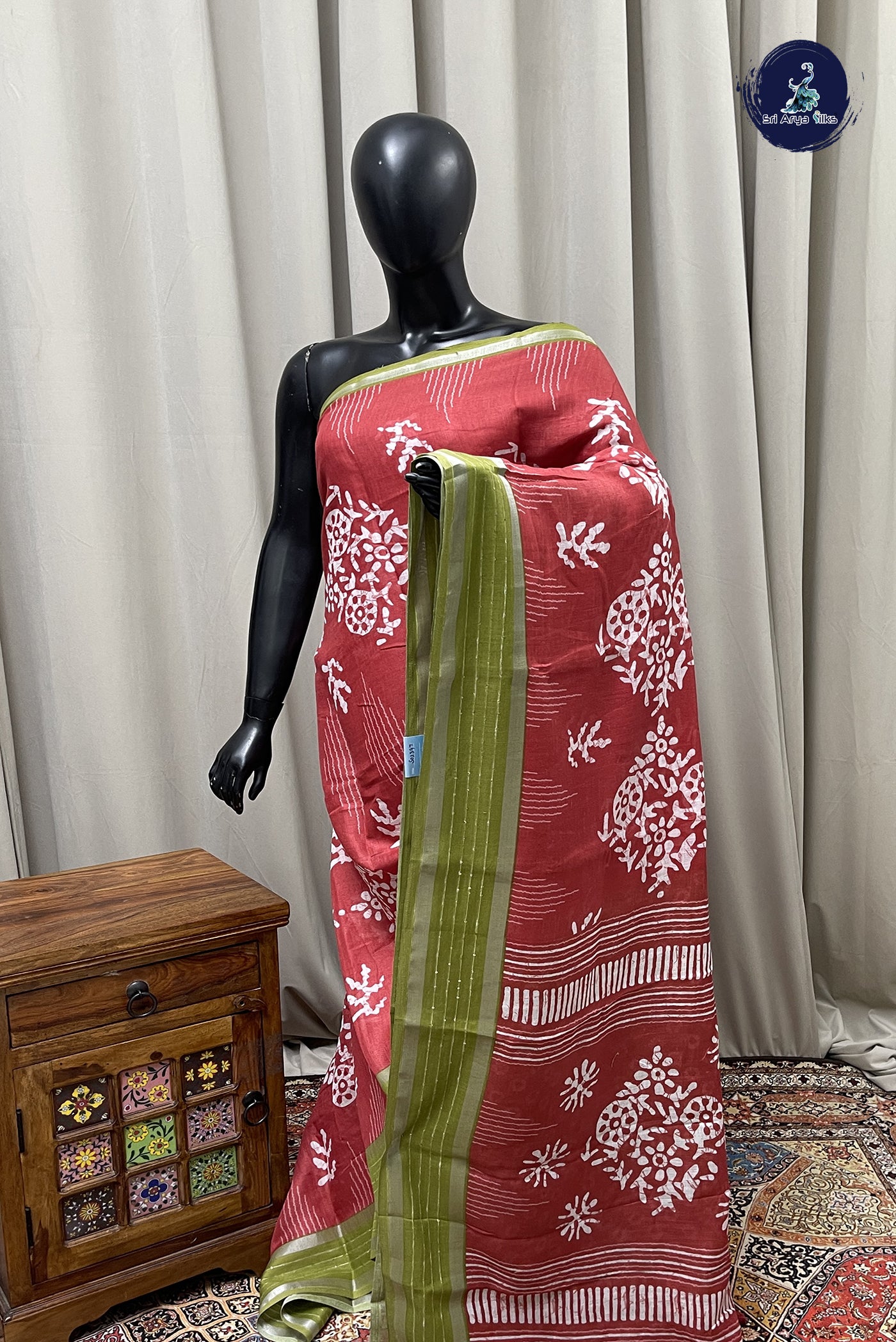 Brick Red Linen Saree With Printed Pattern