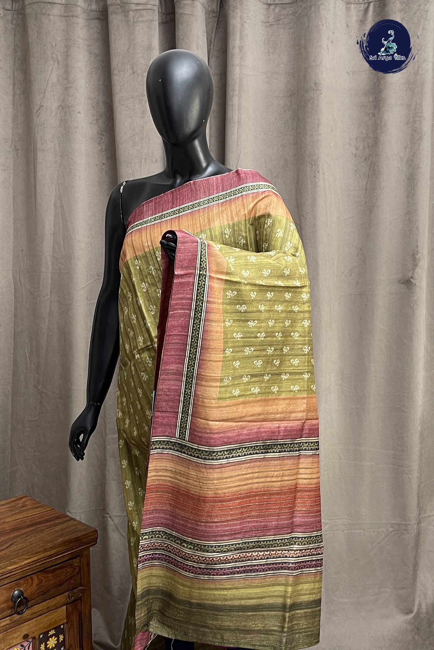 Dual Tone Mehendi Green Semi Tussar Saree With Printed Pattern