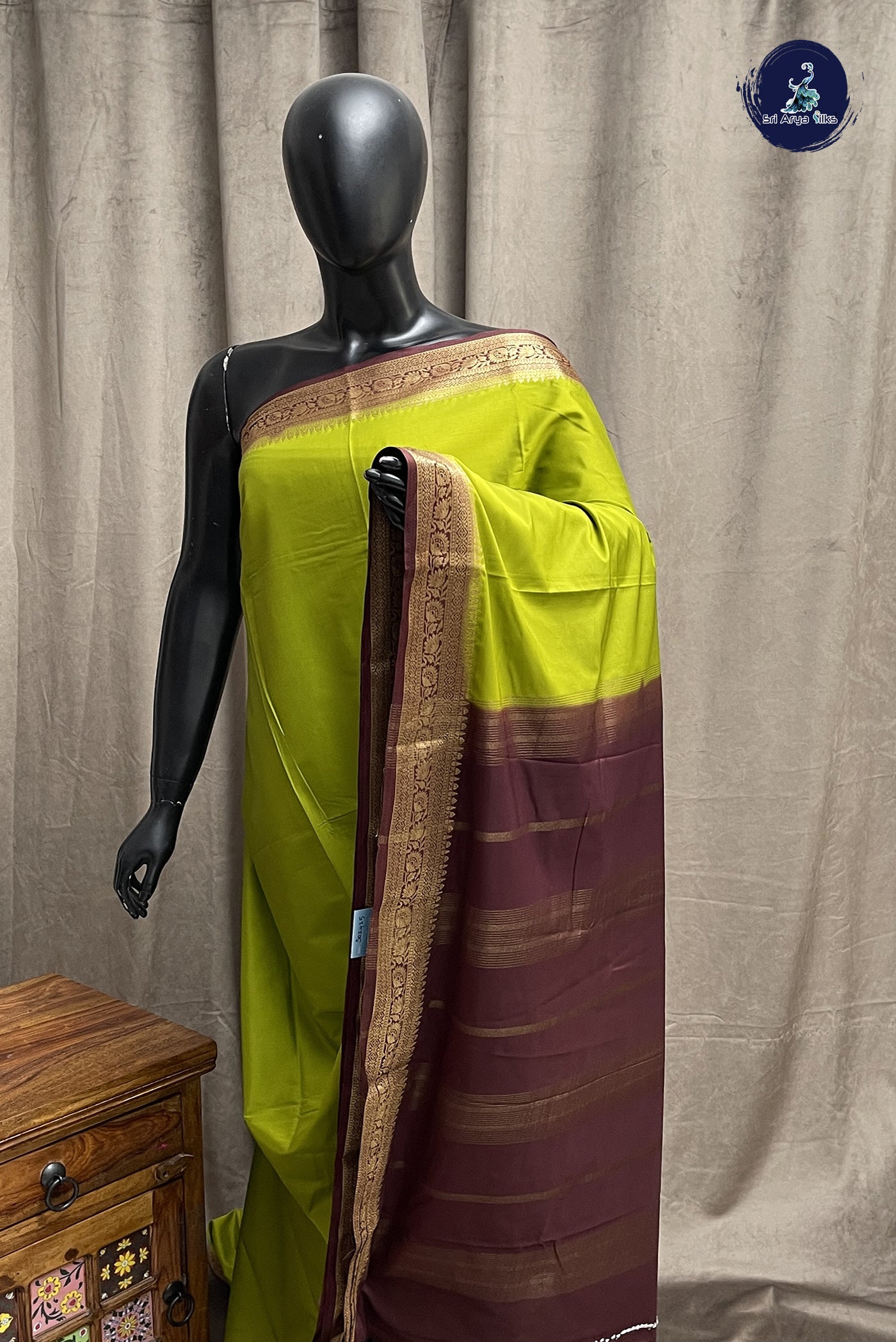 Mehendi Green Semi Mysore Silk With Plain Pattern
