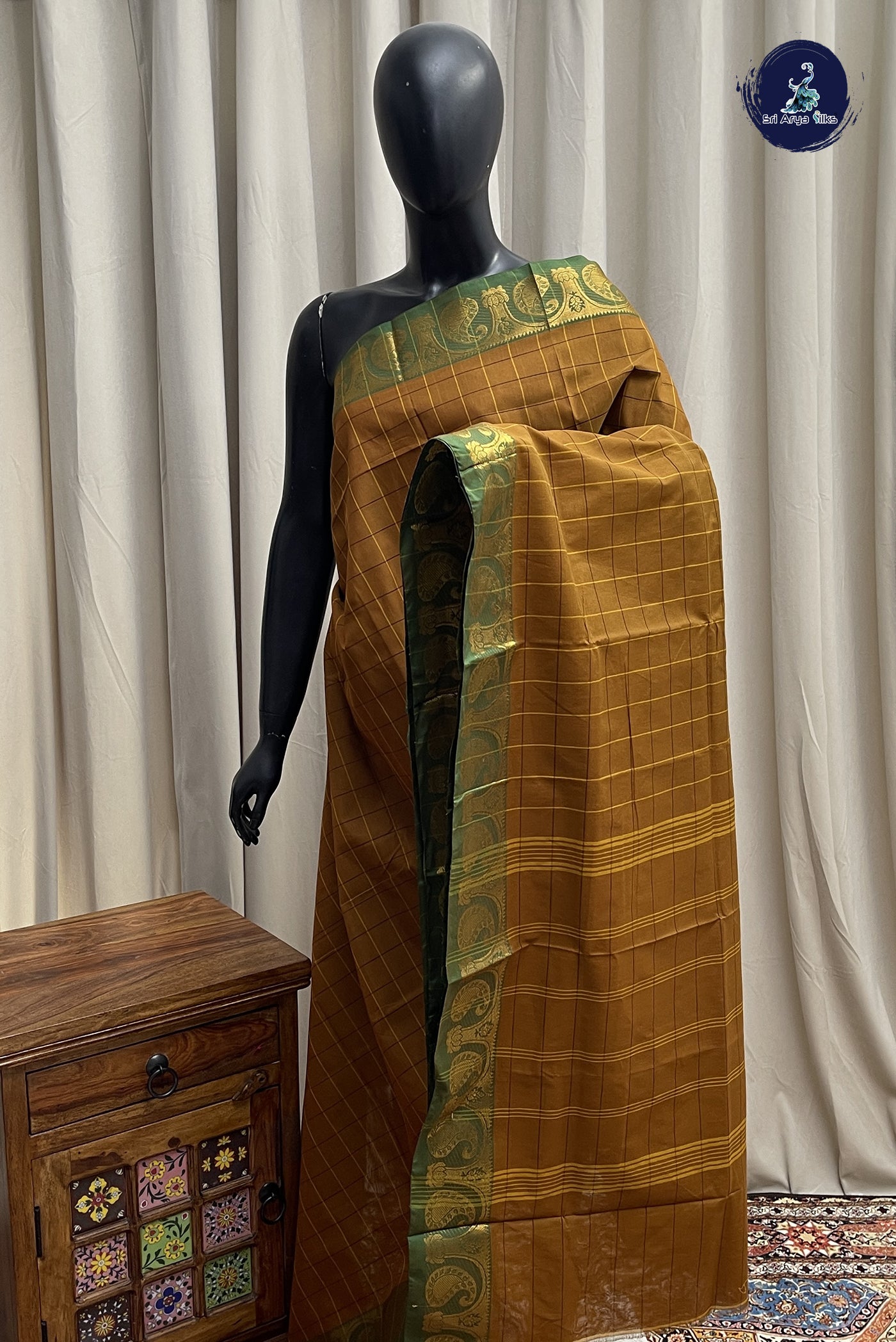 Brown Chettinad Cotton Saree With Checked Pattern