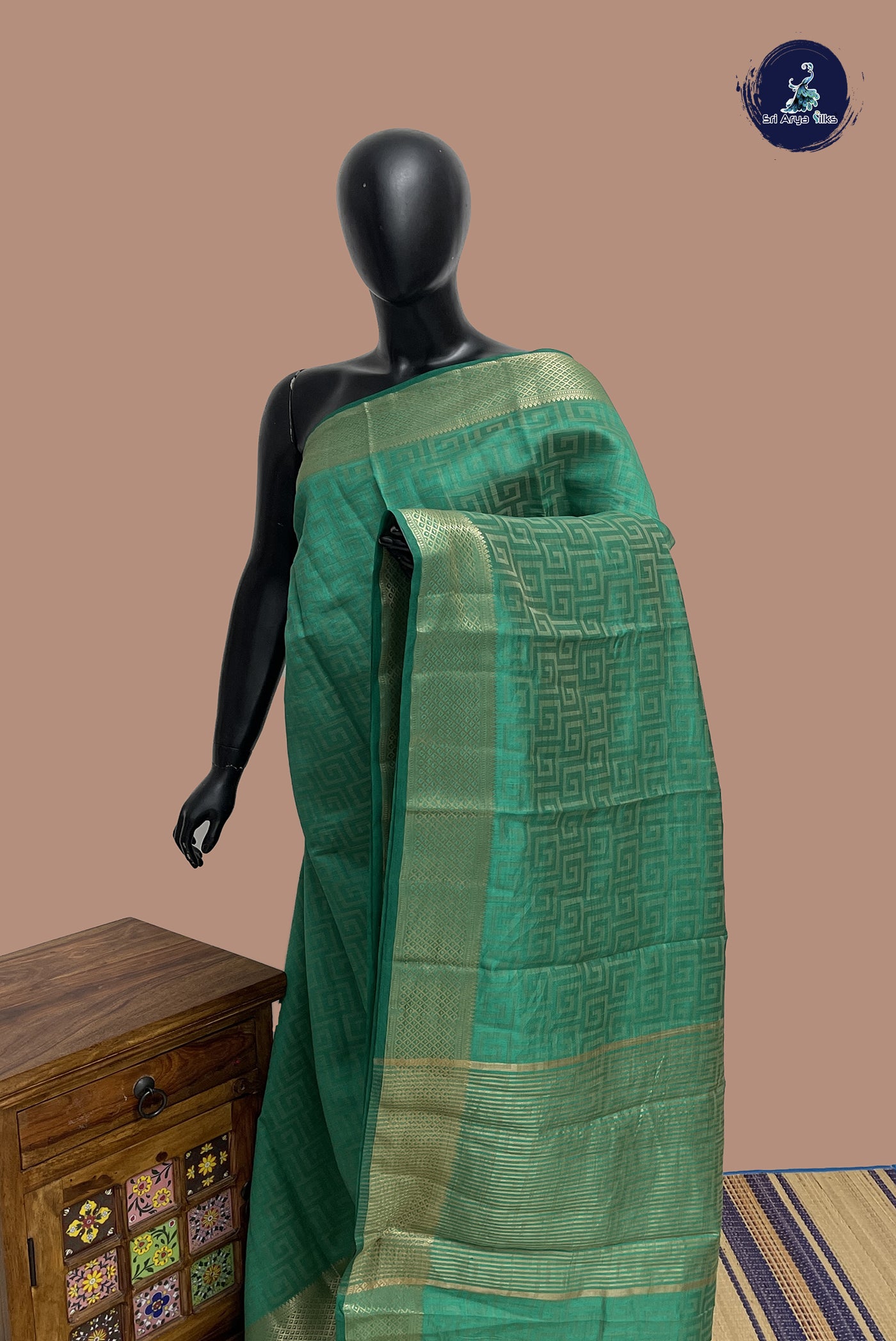 Green Semi Tussar Saree With Embossed Pattern