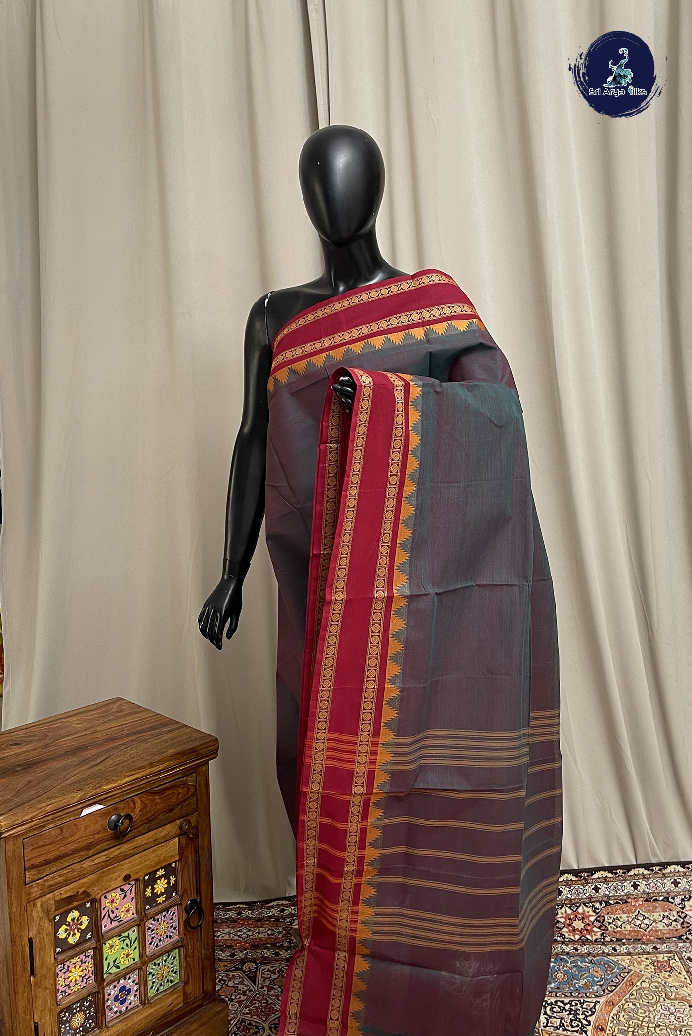 Dual Tone Blue Chettinad Cotton Saree With Plain Pattern