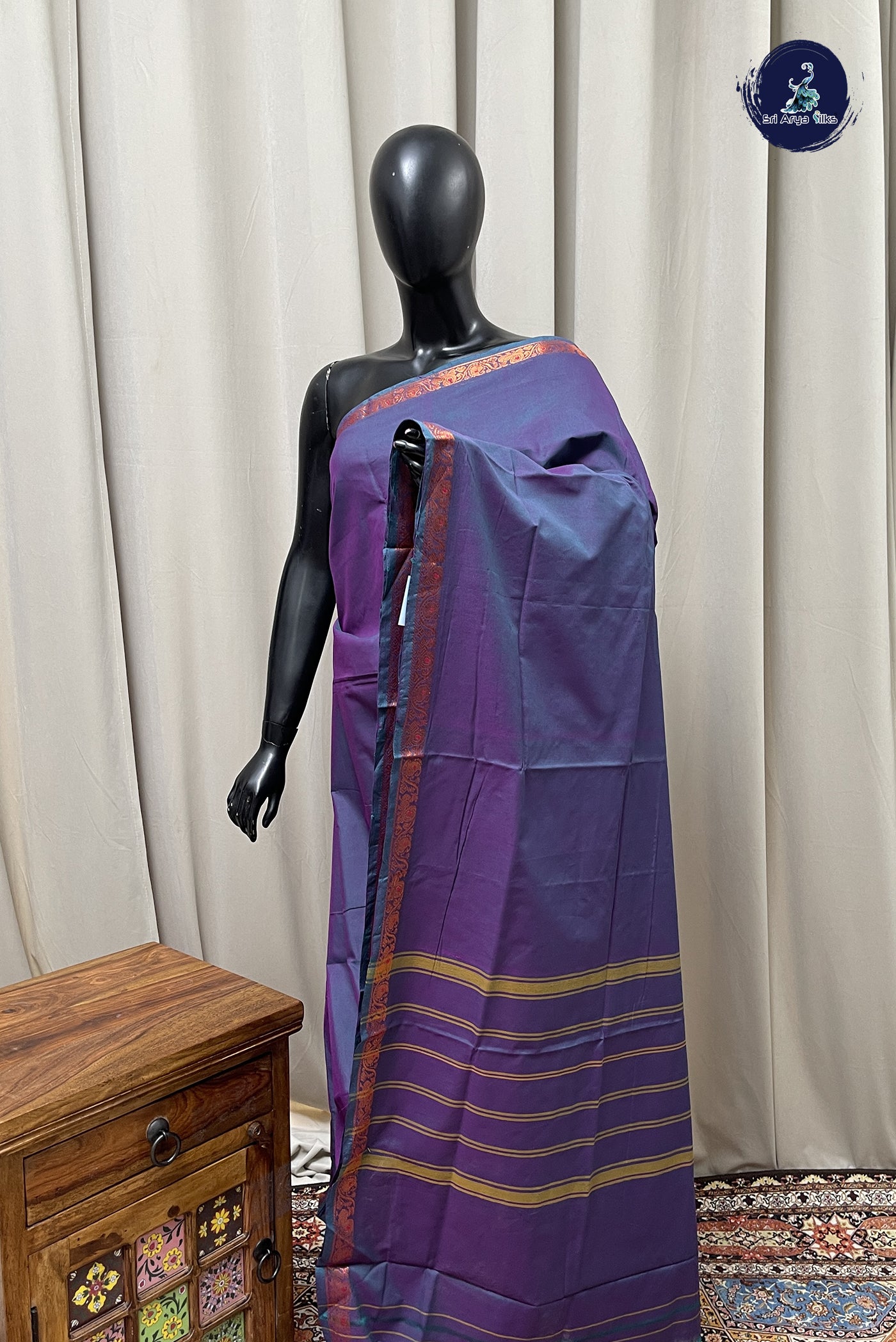 Dual Tone Purple Chettinad Cotton Saree With Plain Pattern