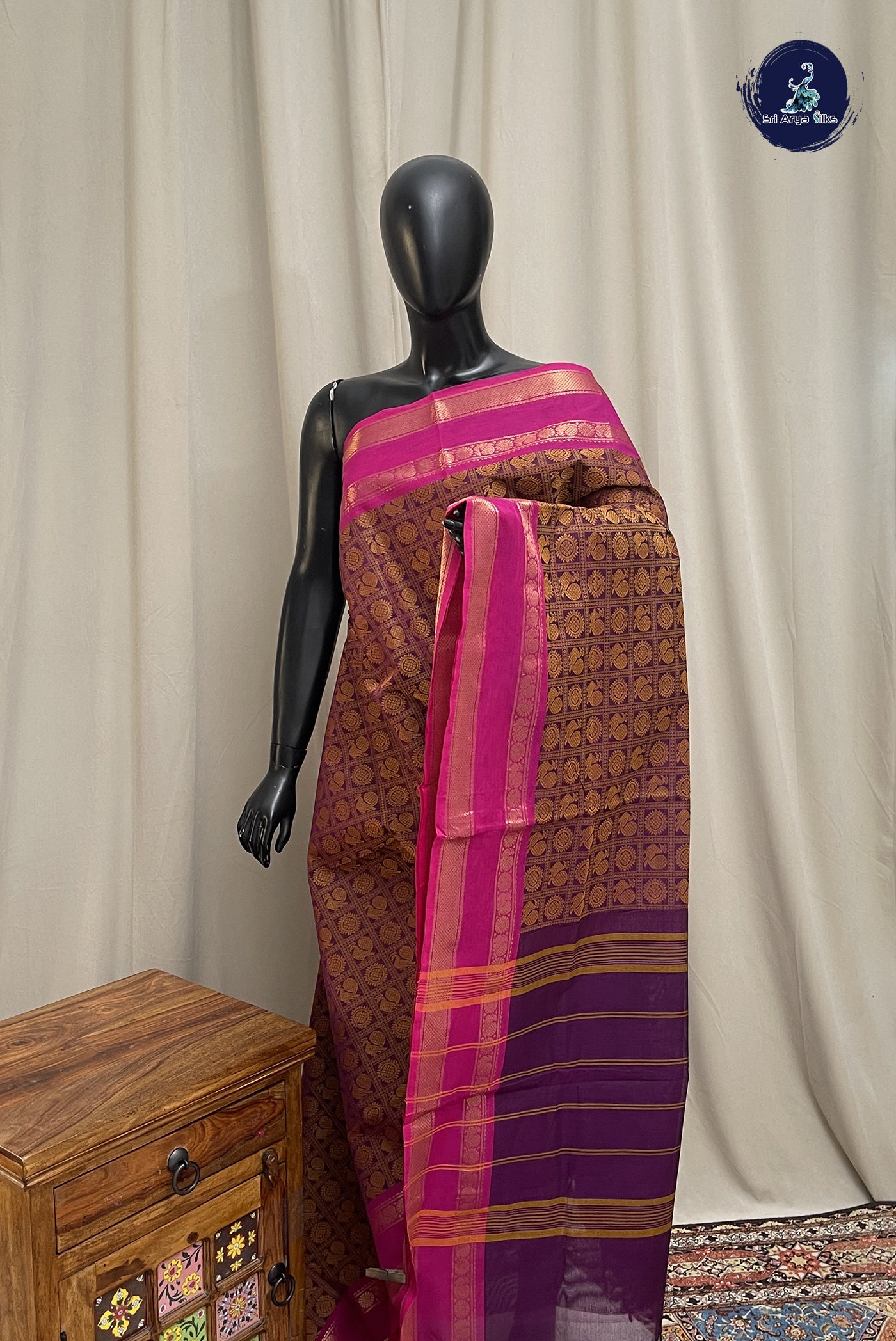 Dual Tone Purple Kanchi Cotton Saree With Embroidery Pattern