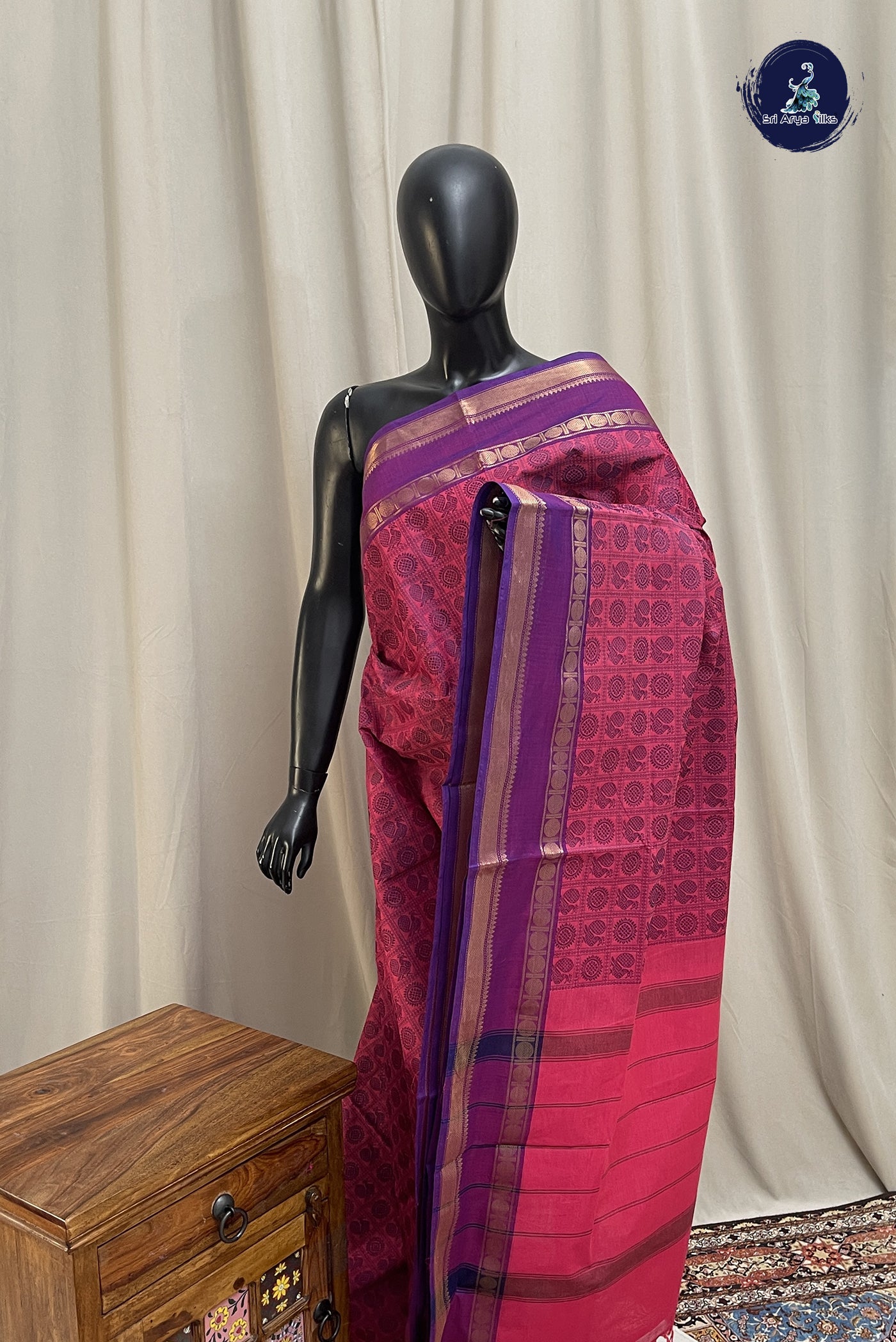 Pink Kanchi Cotton Saree With Embroidery Pattern