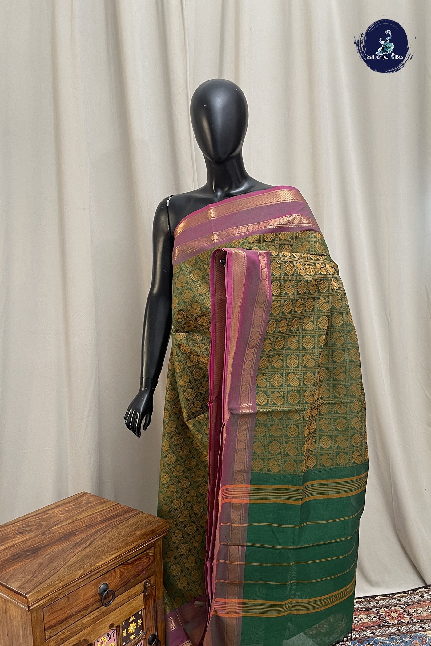 Dark Green Kanchi Cotton Saree With Embroidery Pattern