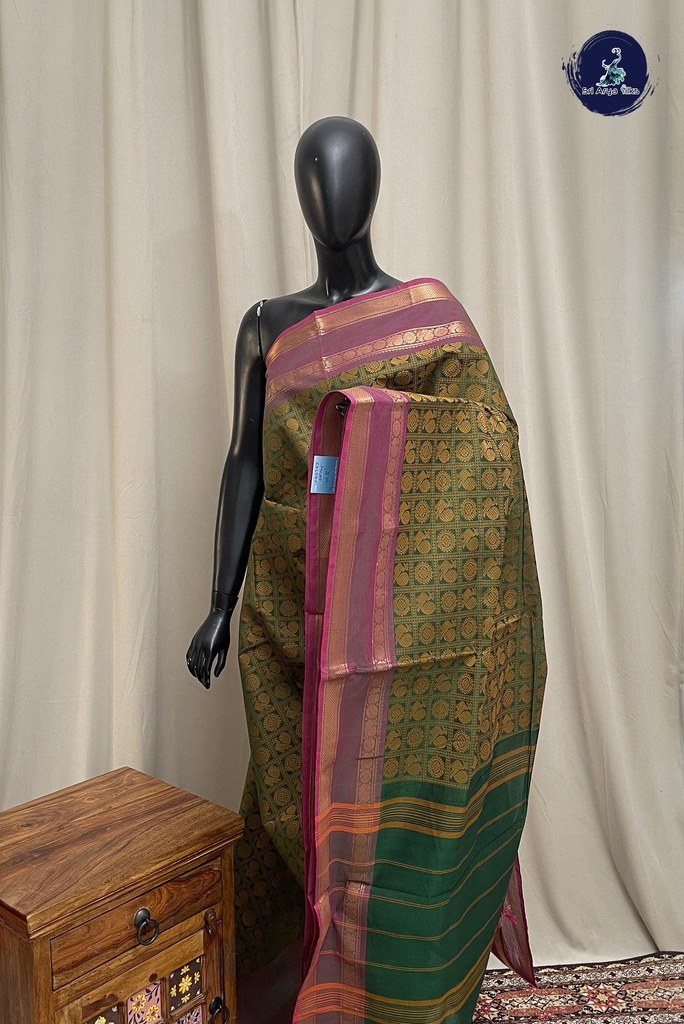Dark Green Kanchi Cotton Saree With Embroidery Pattern