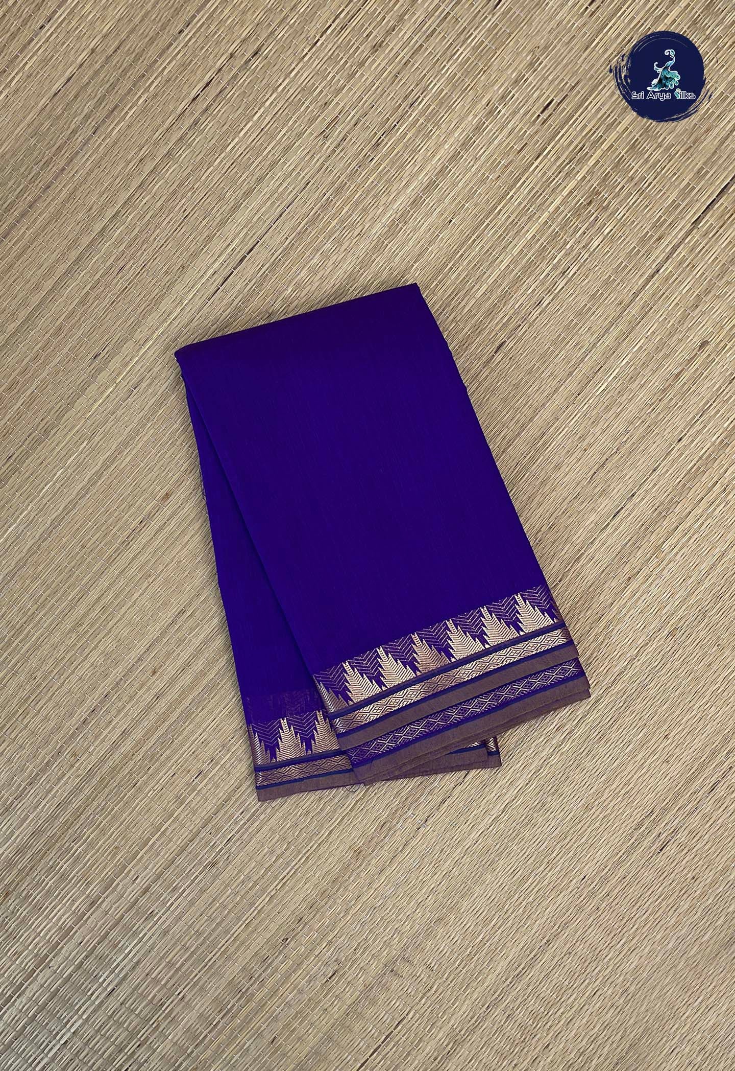 Dark Violet Budget Semi Silk Cotton Saree With Plain Pattern