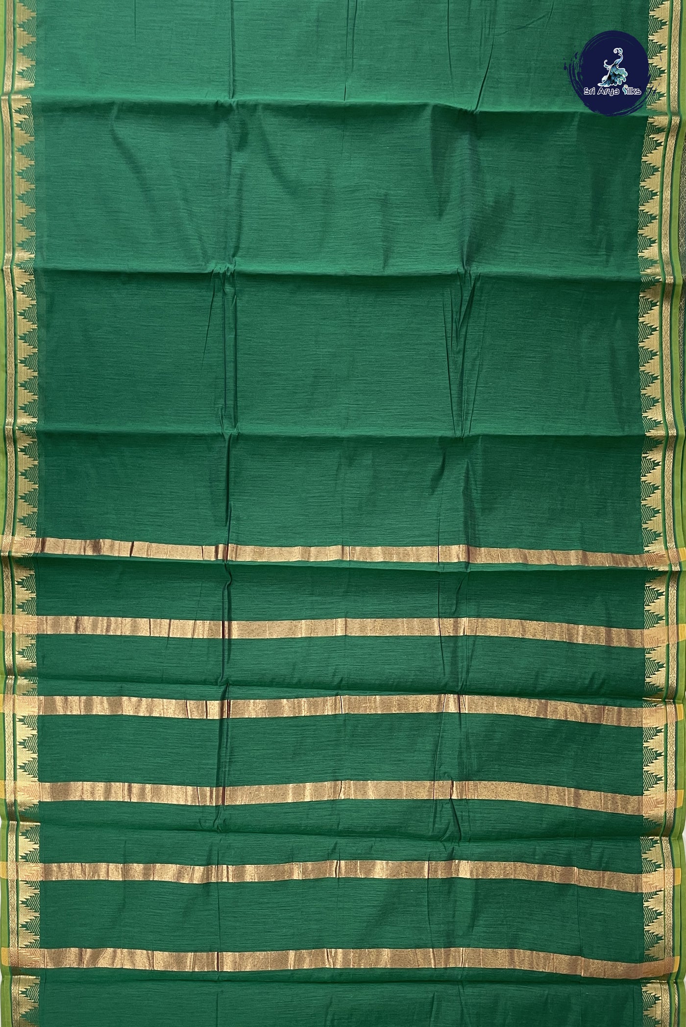 Green Budget Semi Silk Cotton Saree With Plain Pattern