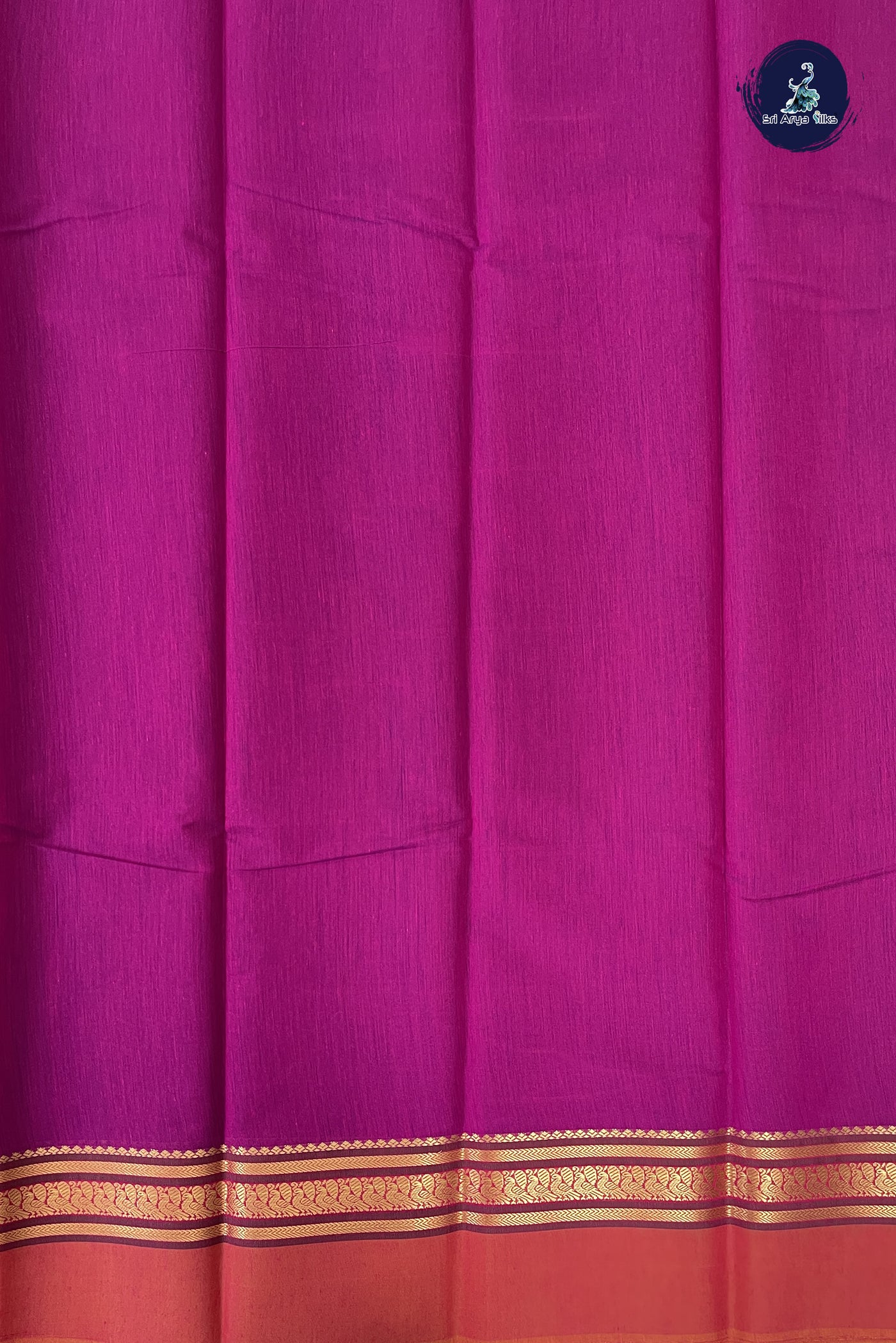 BeetRoot Shade Budget Semi Silk Cotton Saree With Plain Pattern