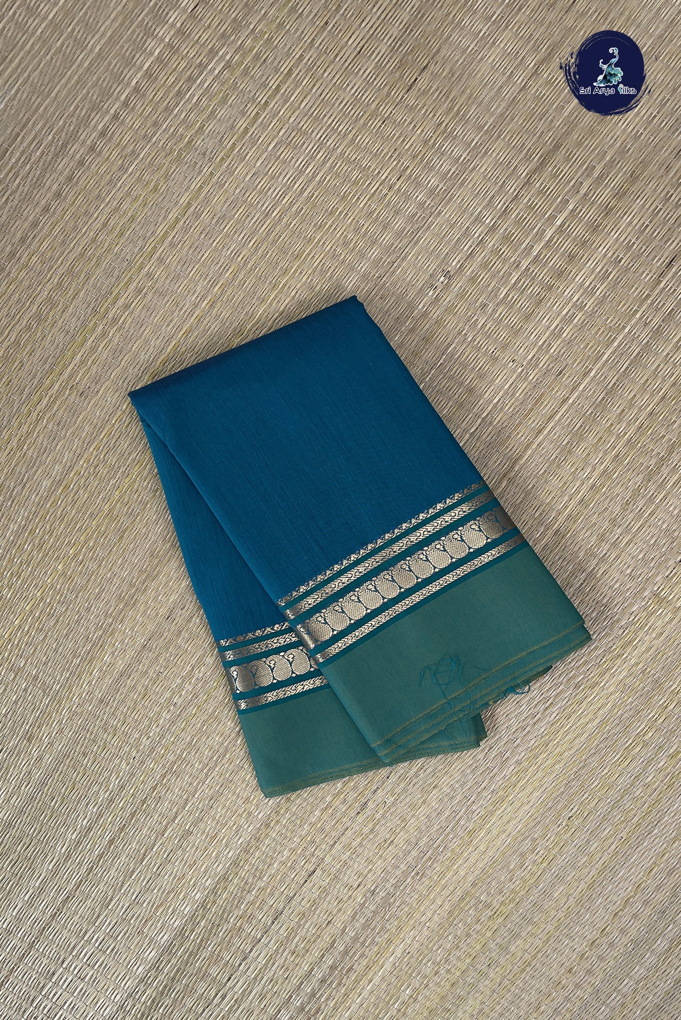 Green Budget Semi Silk Cotton Saree With Plain Pattern