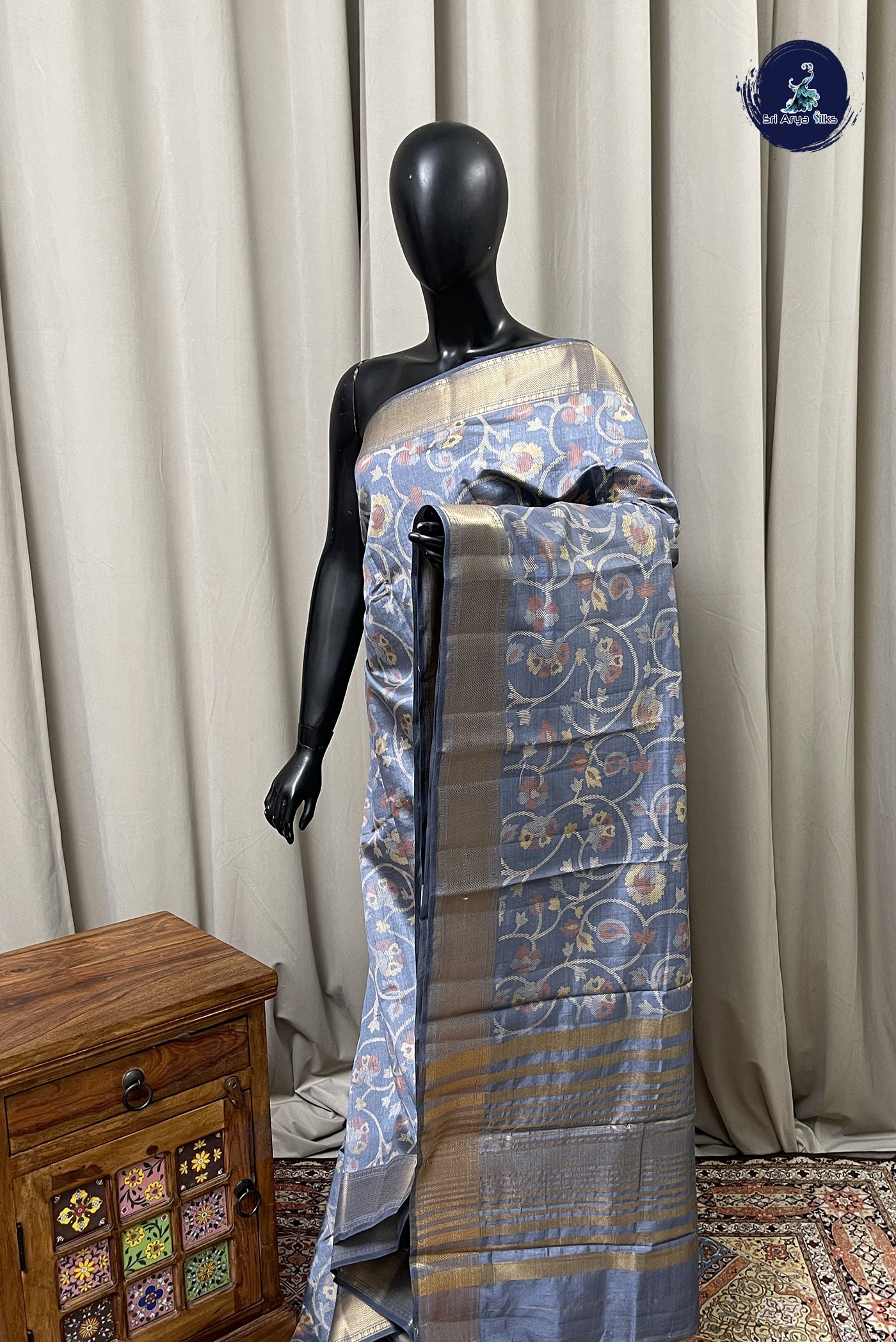 Grey Semi Tussar Saree With Printed Pattern