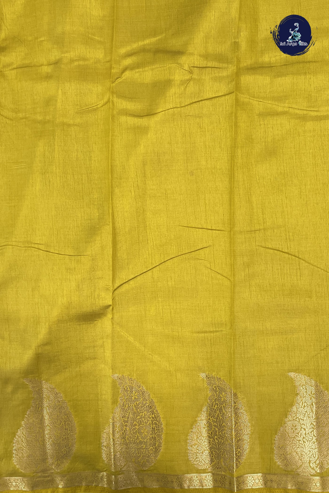 Yellow Semi Tussar Saree With Plain Pattern