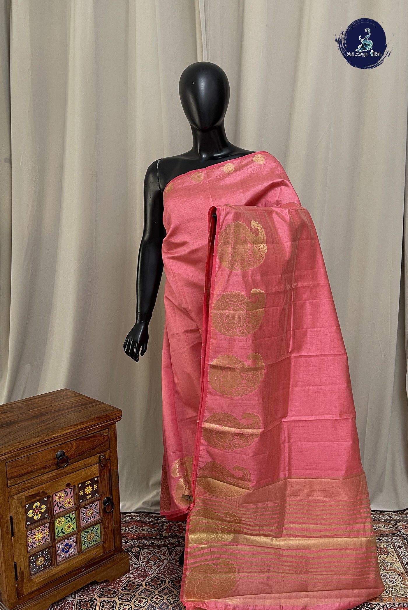 Light Pink Semi Tussar Saree With Plain Pattern