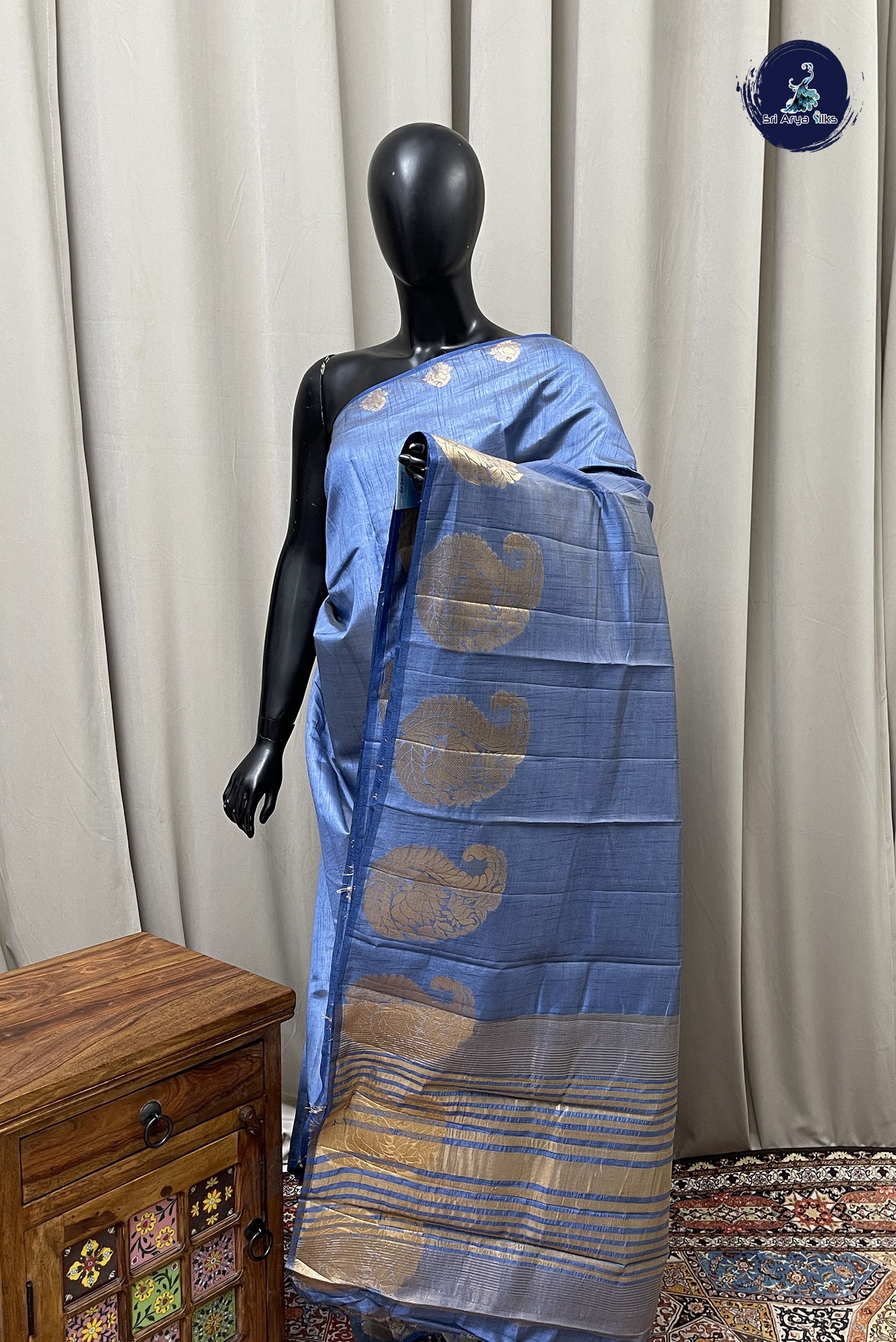 Blue Semi Tussar Saree With Plain Pattern