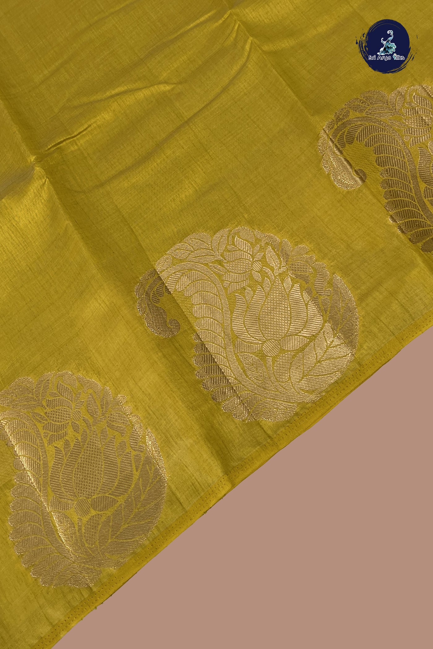 Yellow Semi Tussar Saree With Plain Pattern
