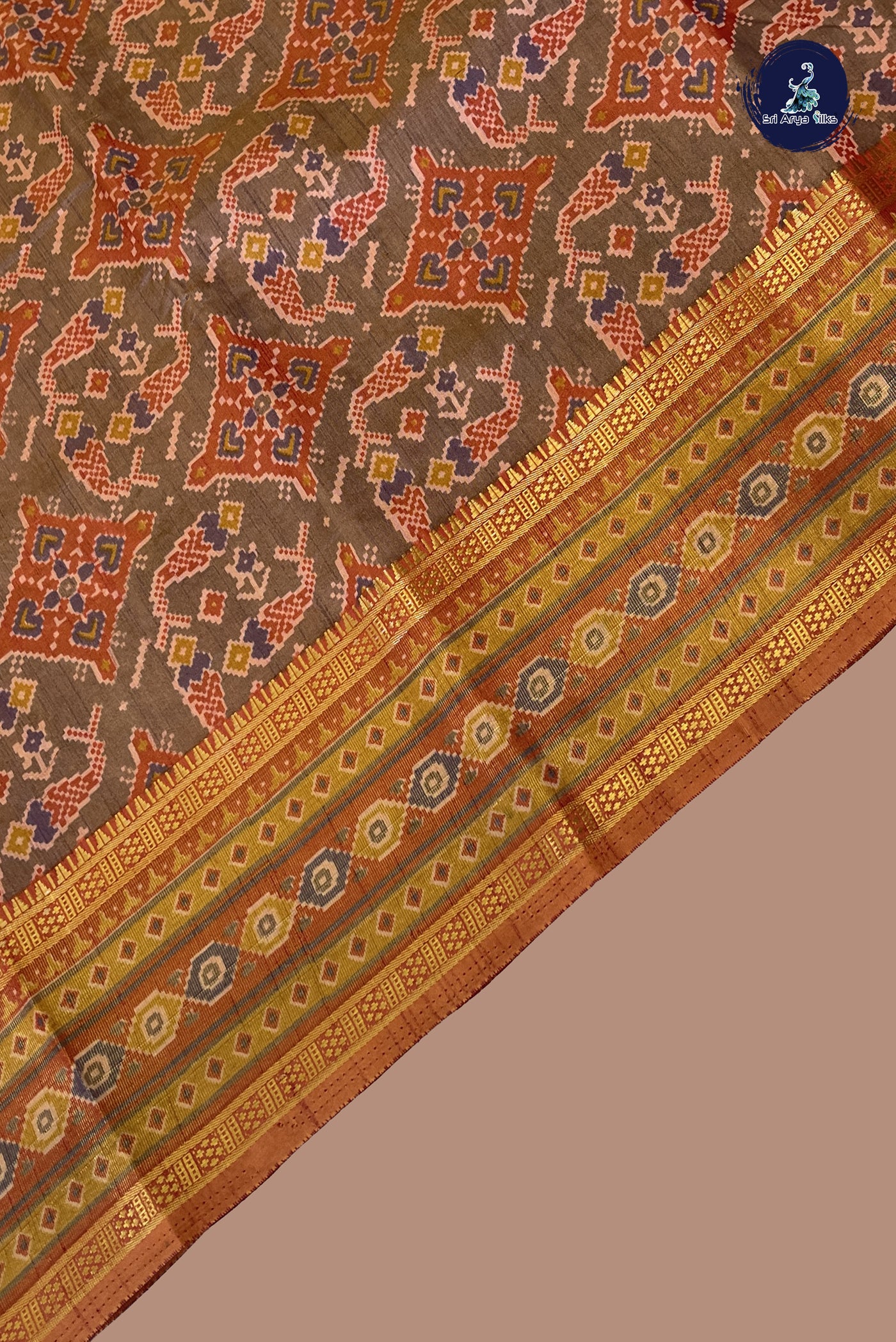 Dual Tone Grey Semi Pattola Saree With Patola Pattern