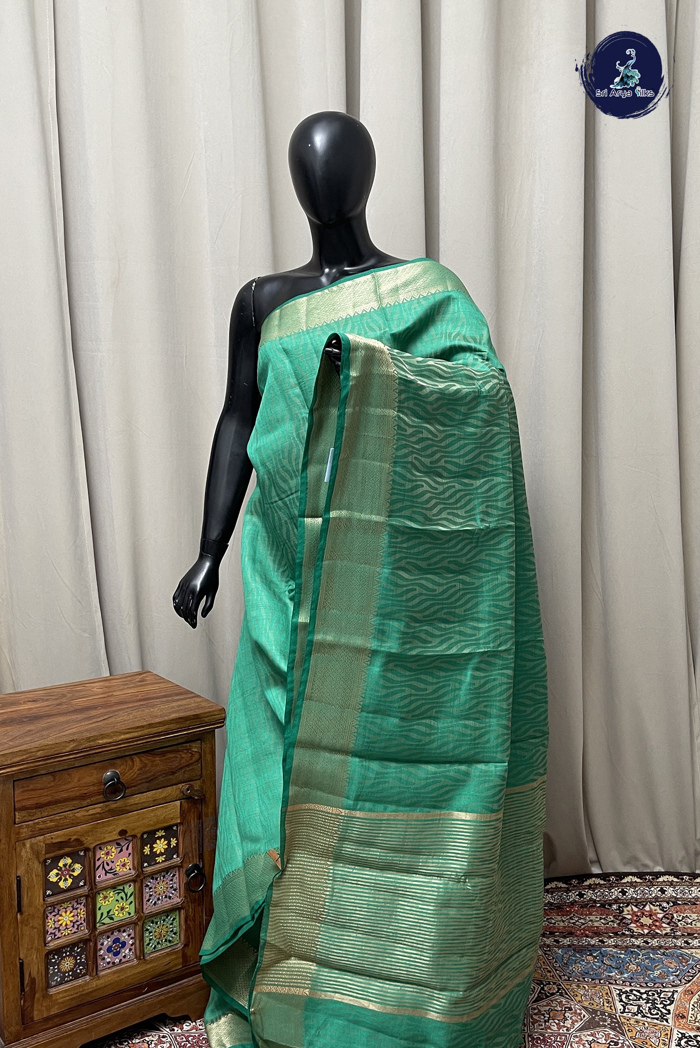 Green Semi Tussar Saree With Embossed Pattern