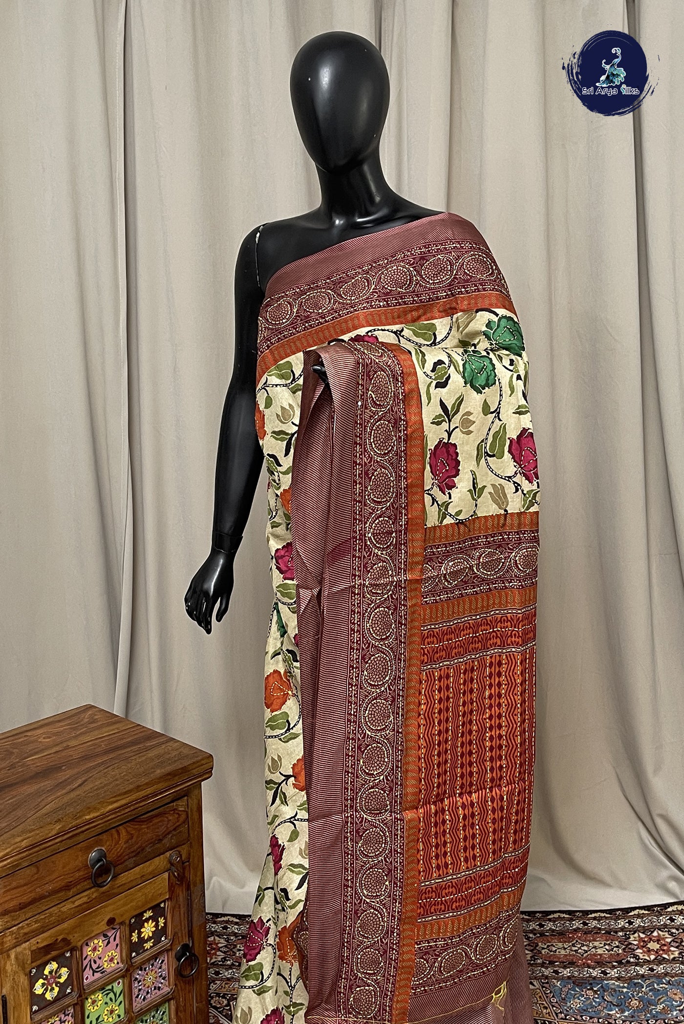 Fawn Semi Tussar Saree With Thread Work Pattern