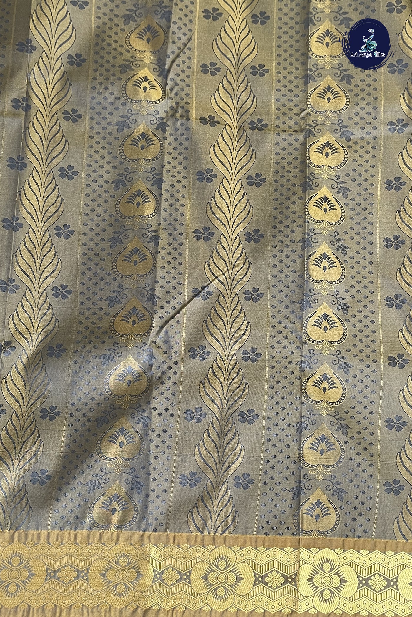 Grey Semi Silk Saree With Zari Woven Pattern