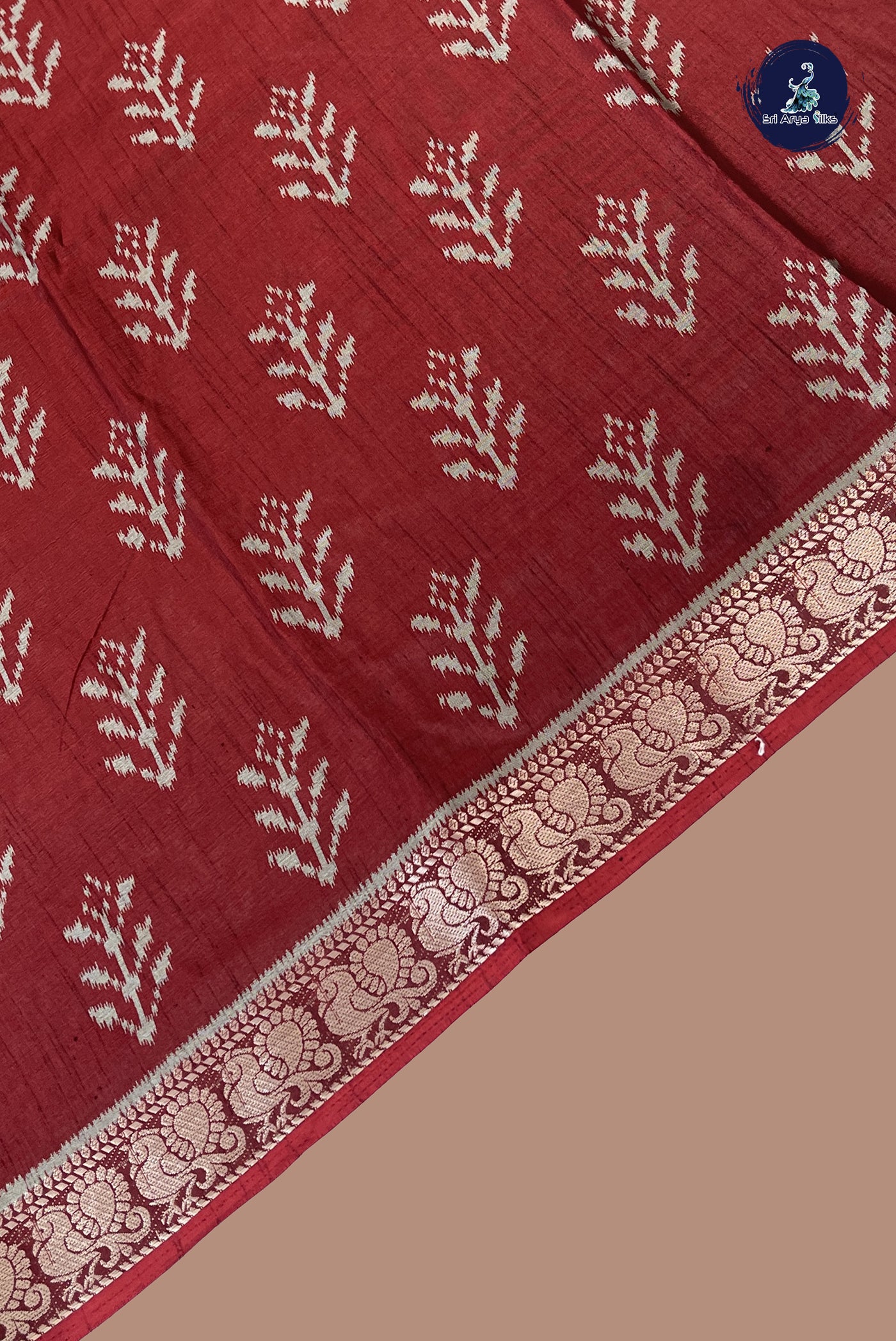 Maroon Semi Crepe Silk Saree With Floral Print Pattern