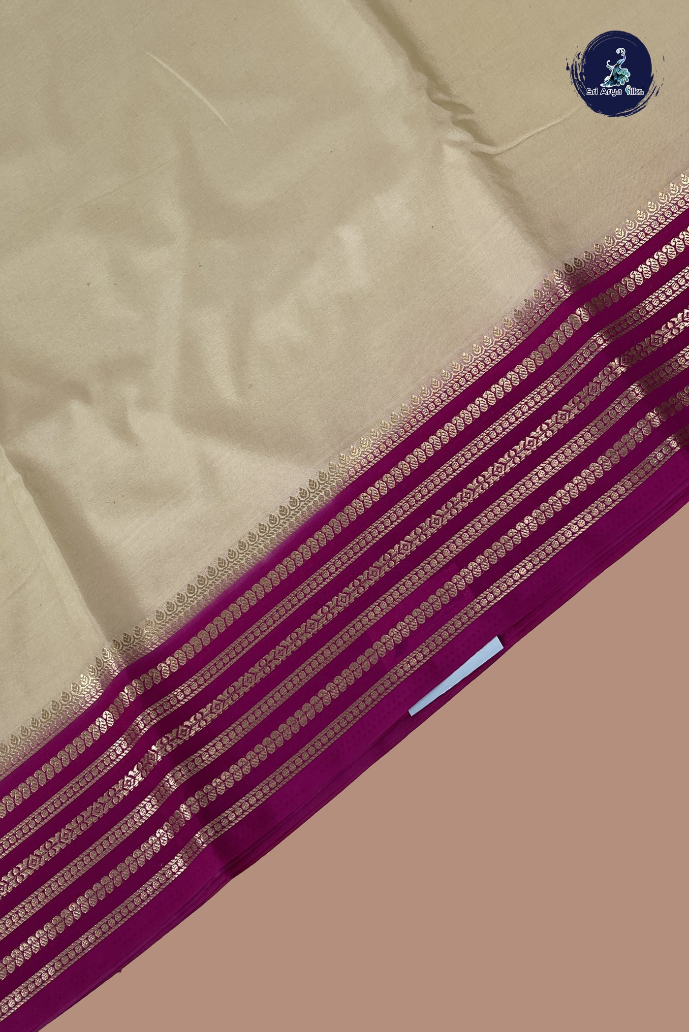 Off White Semi Mysore Silk With Plain Pattern