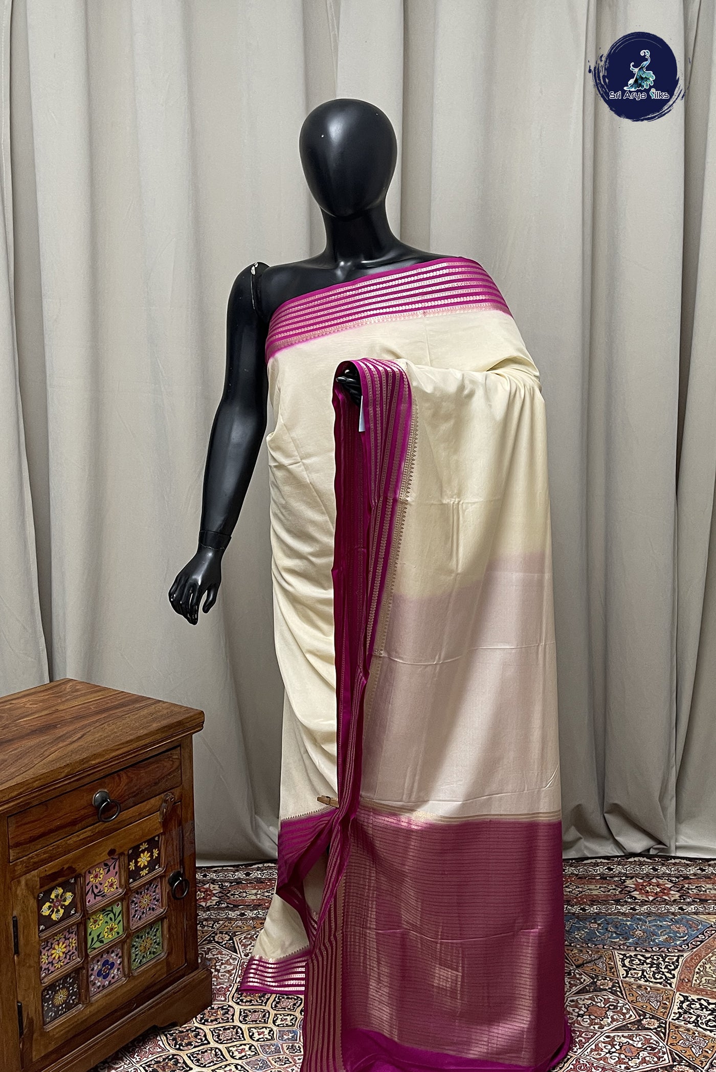 Off White Semi Mysore Silk With Plain Pattern
