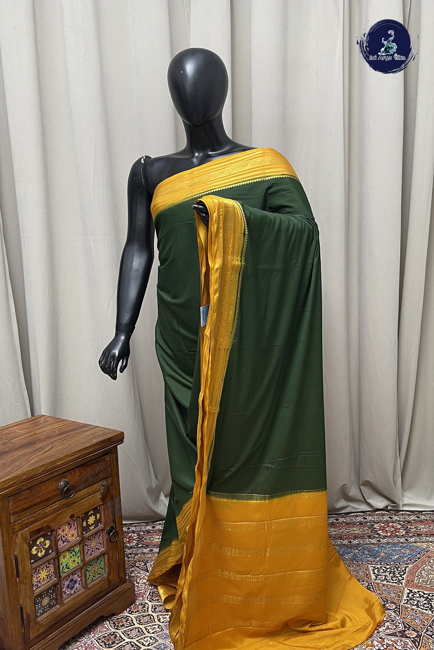 Bottle Green Semi Mysore Silk With Plain Pattern