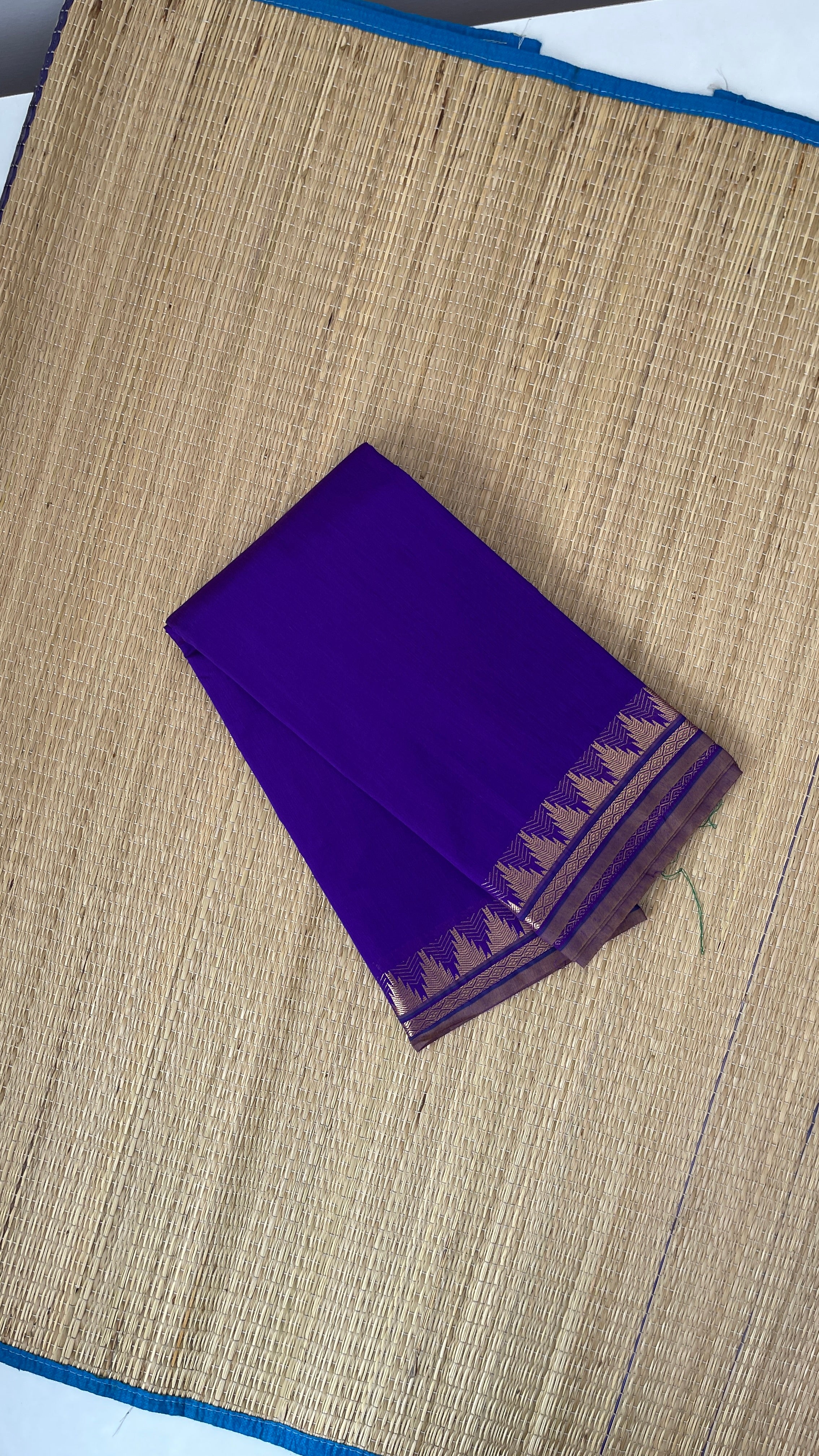 Violet Budget Semi Silk Cotton Saree With Plain Pattern