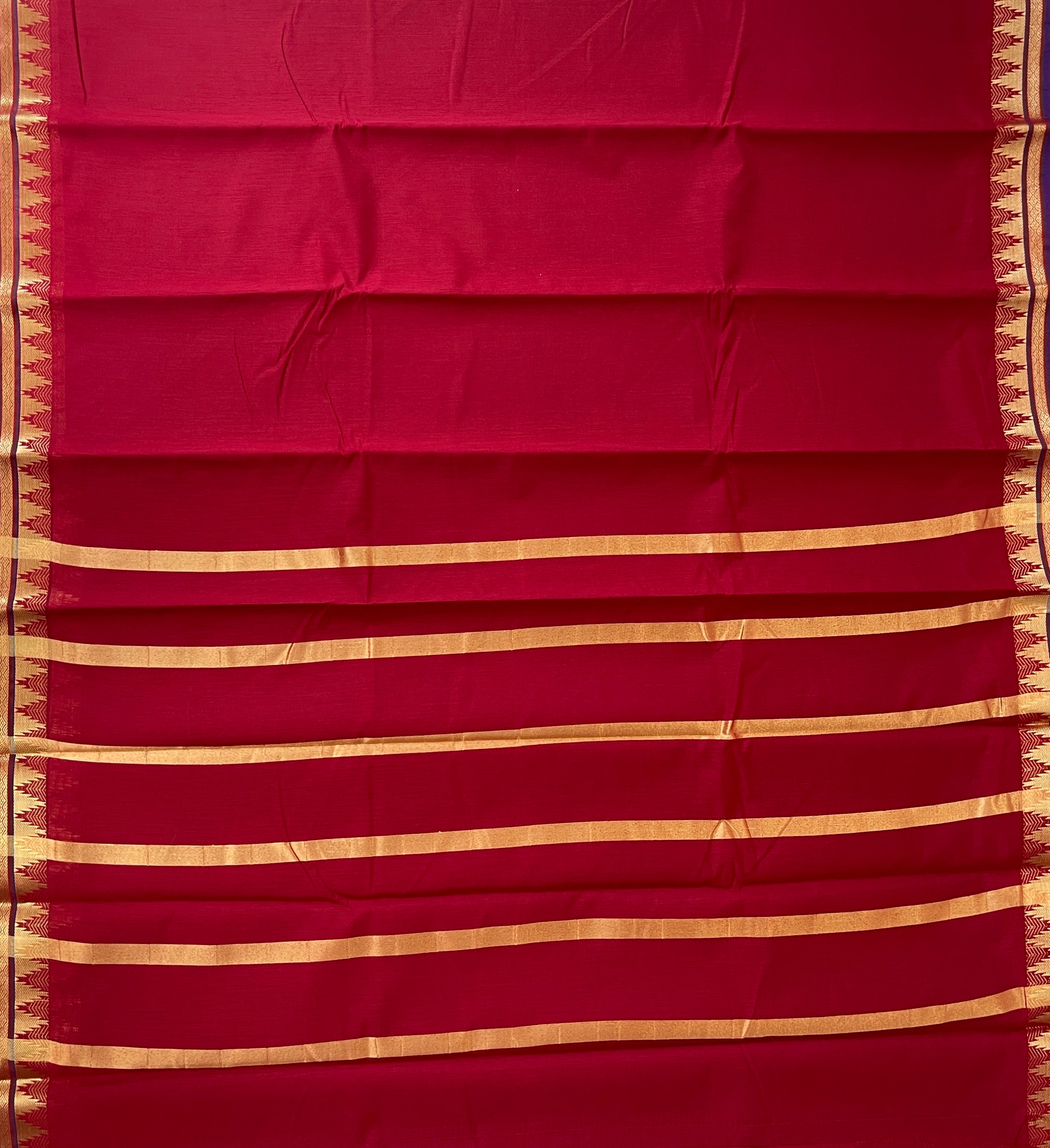 Maroon Budget Semi Silk Cotton Saree With Plain Pattern