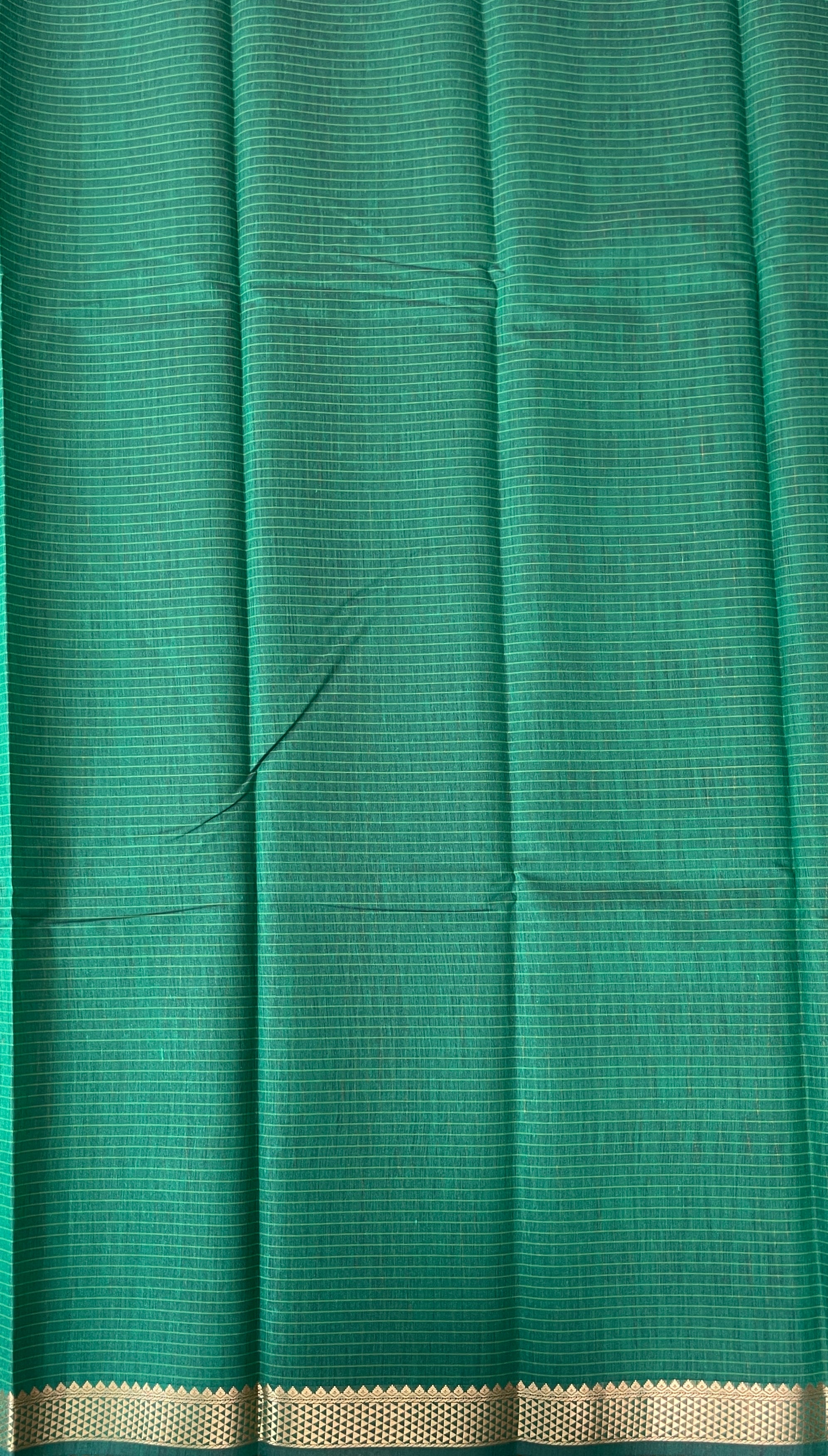 Dark Green Budget Semi Silk Cotton Saree With Checked Pattern