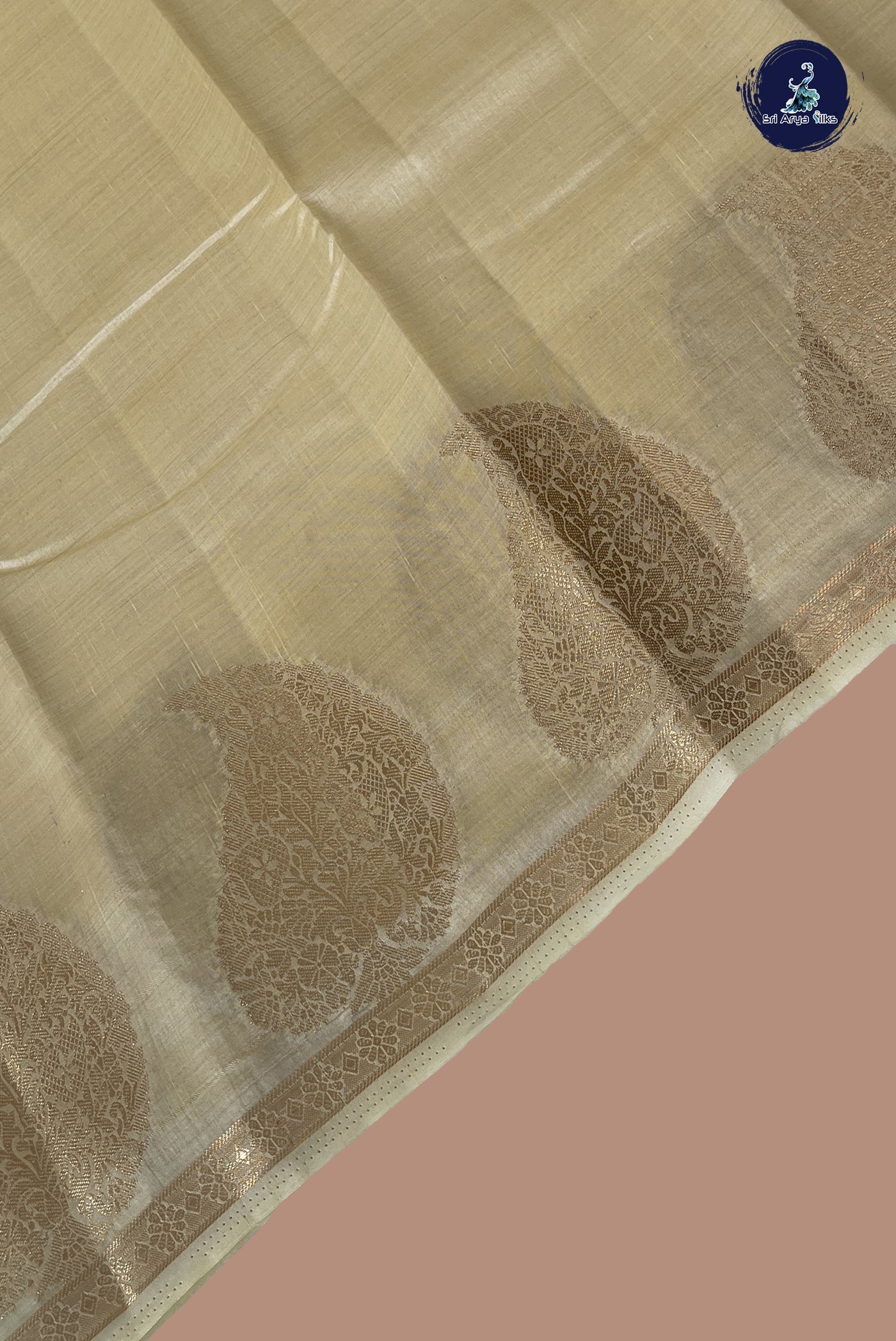 Cream Semi Tussar Saree With Plain Pattern