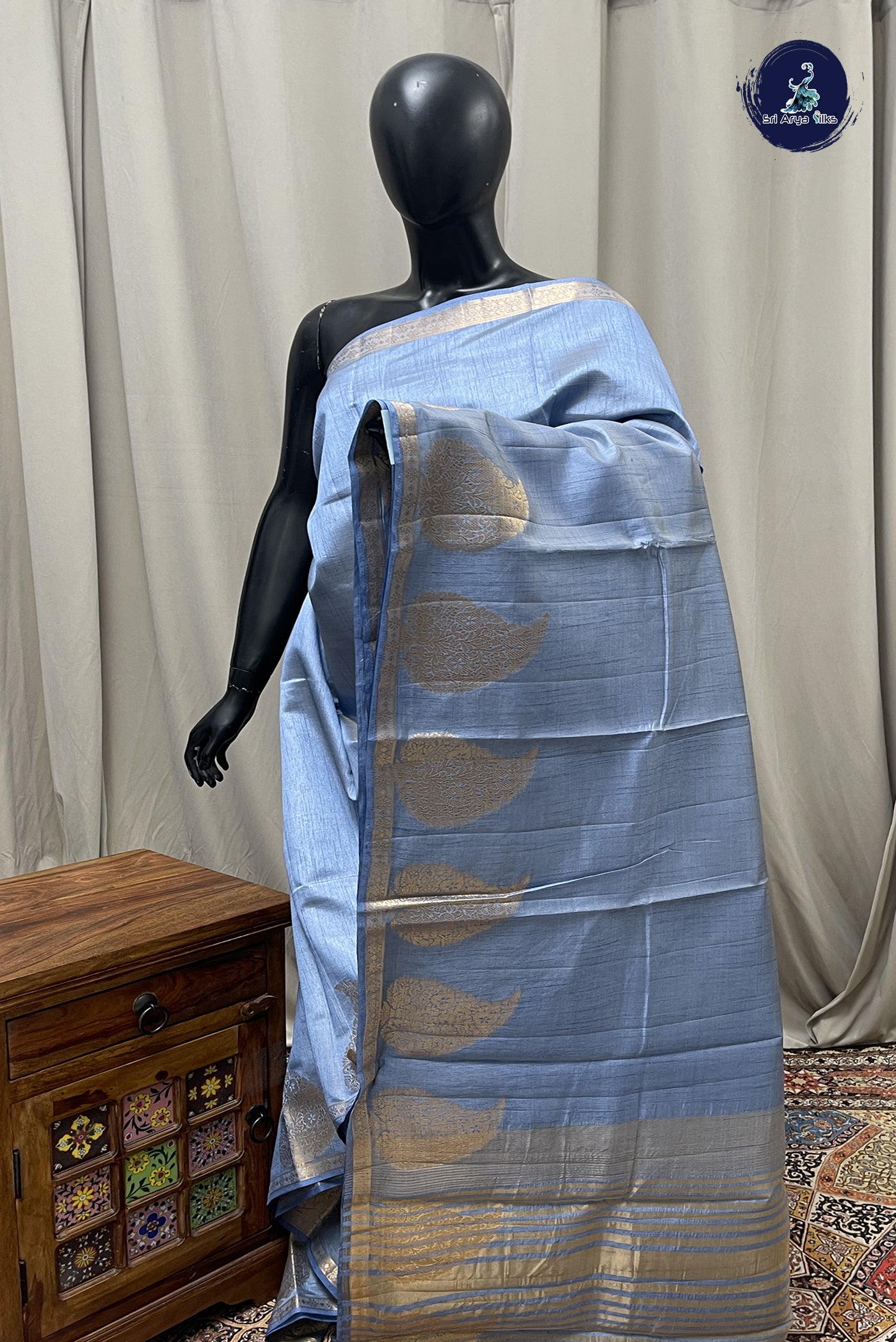 Light Blue Semi Tussar Saree With Plain Pattern