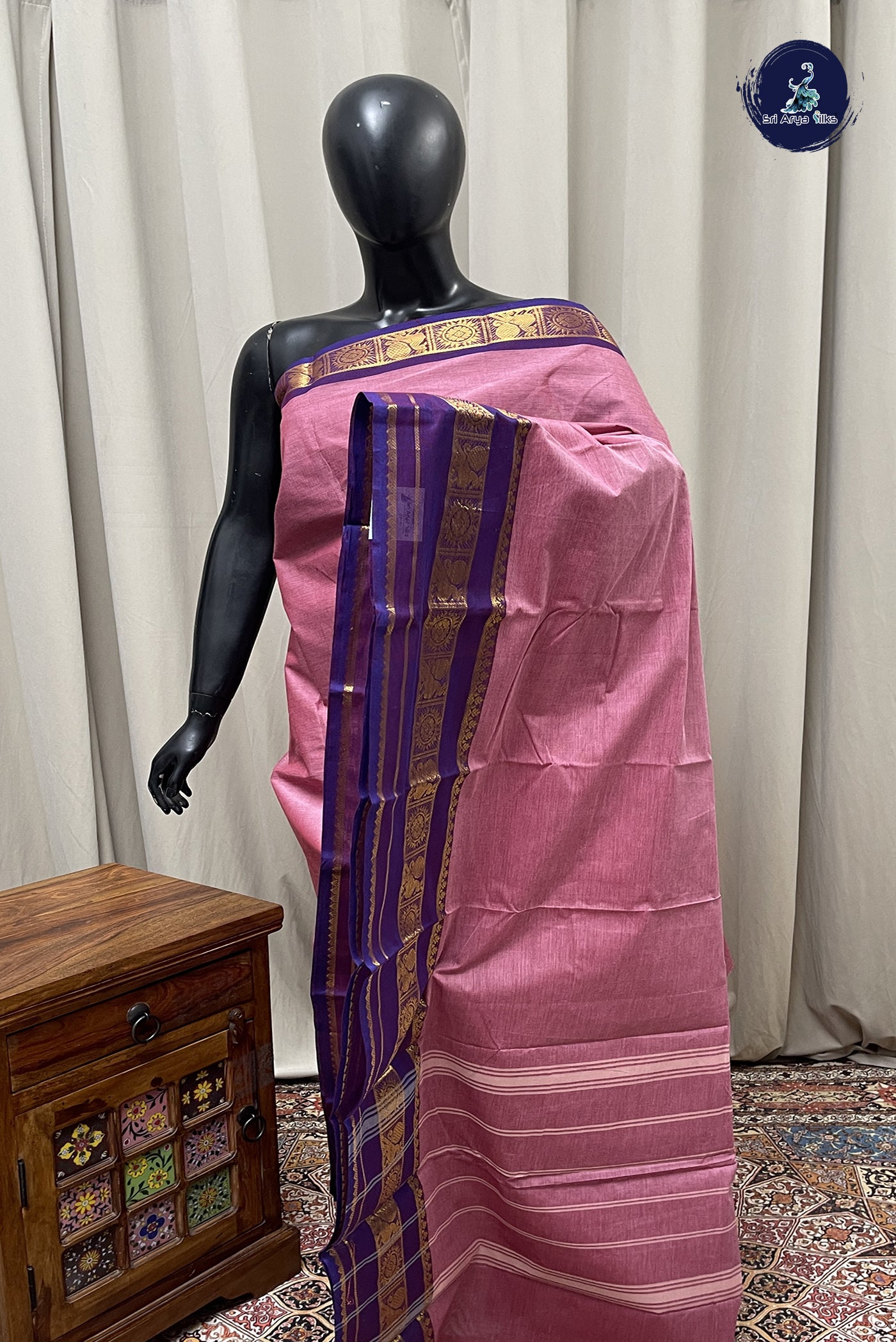 Pink Kanchi Cotton Saree With Plain Pattern