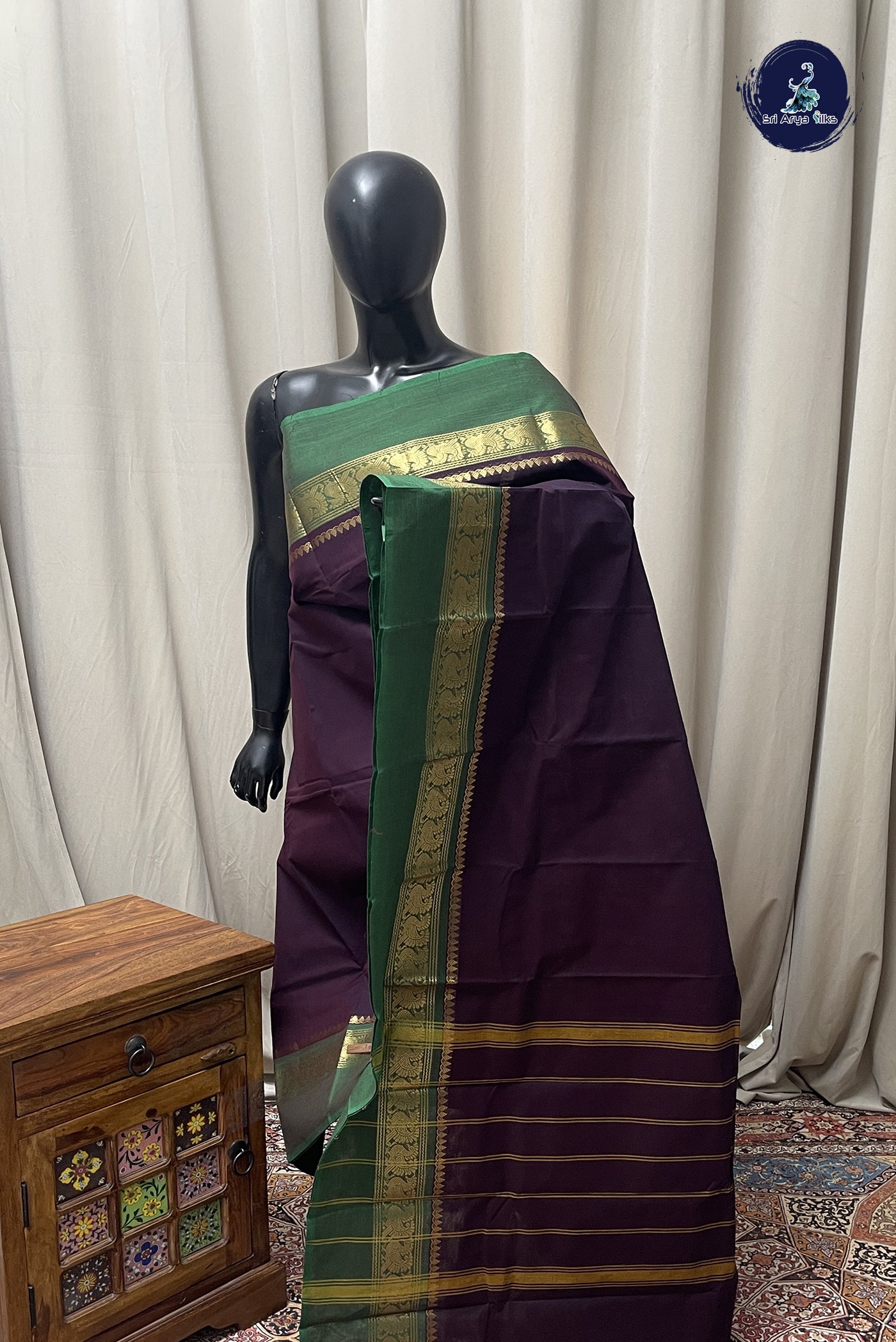 Dual Tone Brown Chettinad Cotton Saree With Plain Pattern