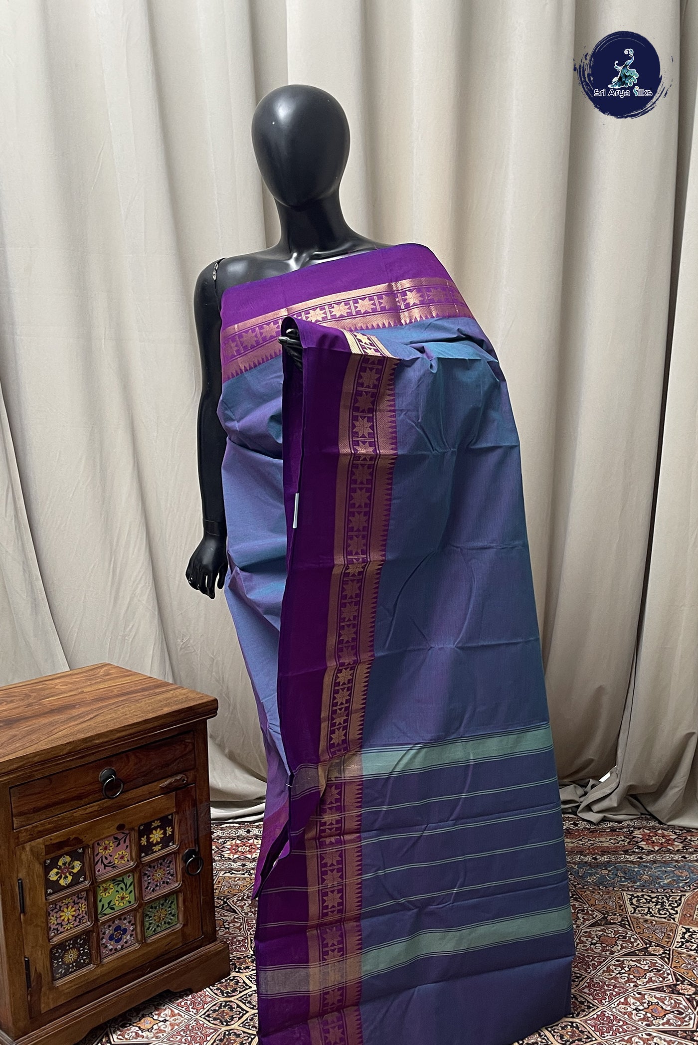 Blue Chettinad Cotton Saree With Plain Pattern