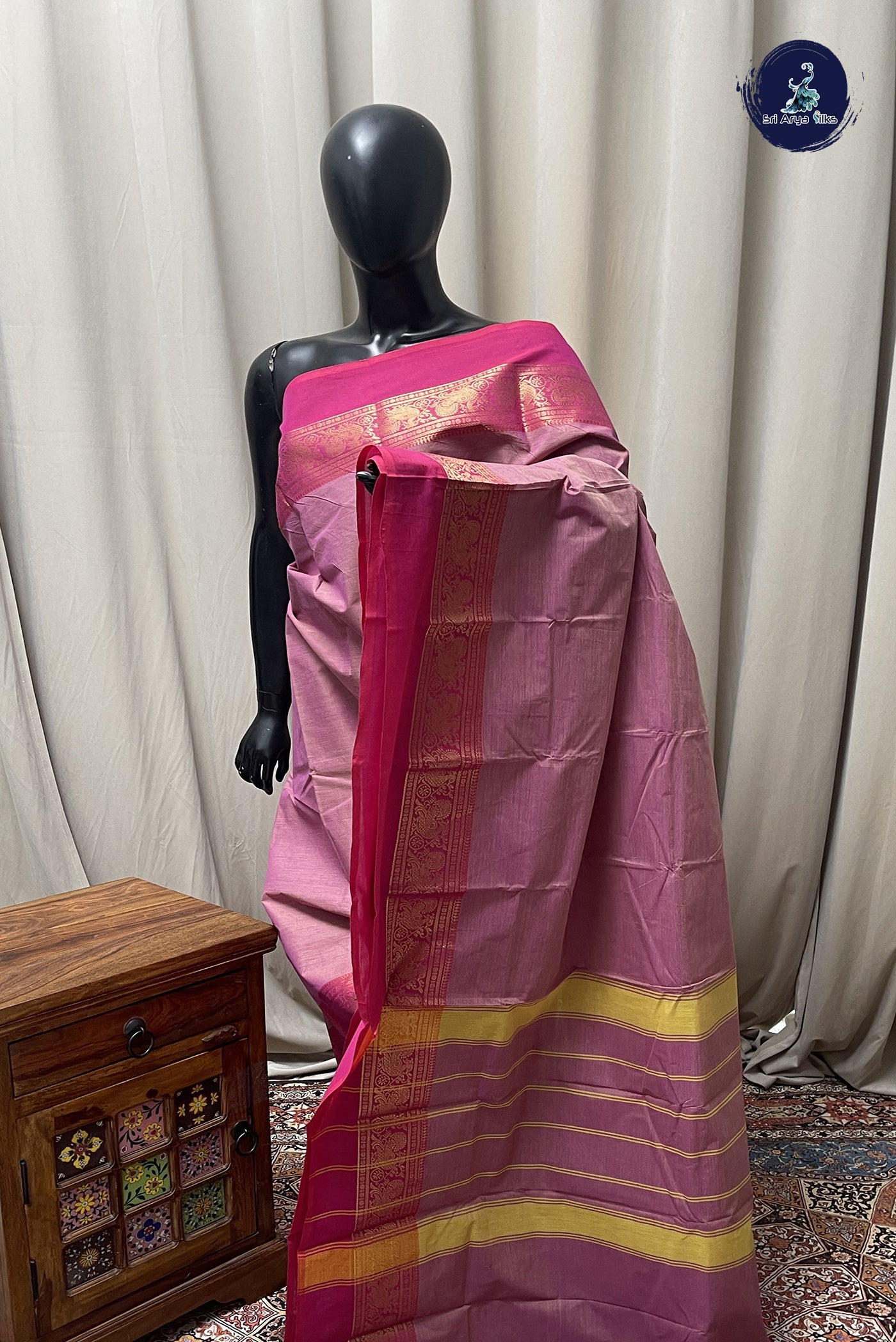 Onion Pink Chettinad Cotton Saree With Plain Pattern