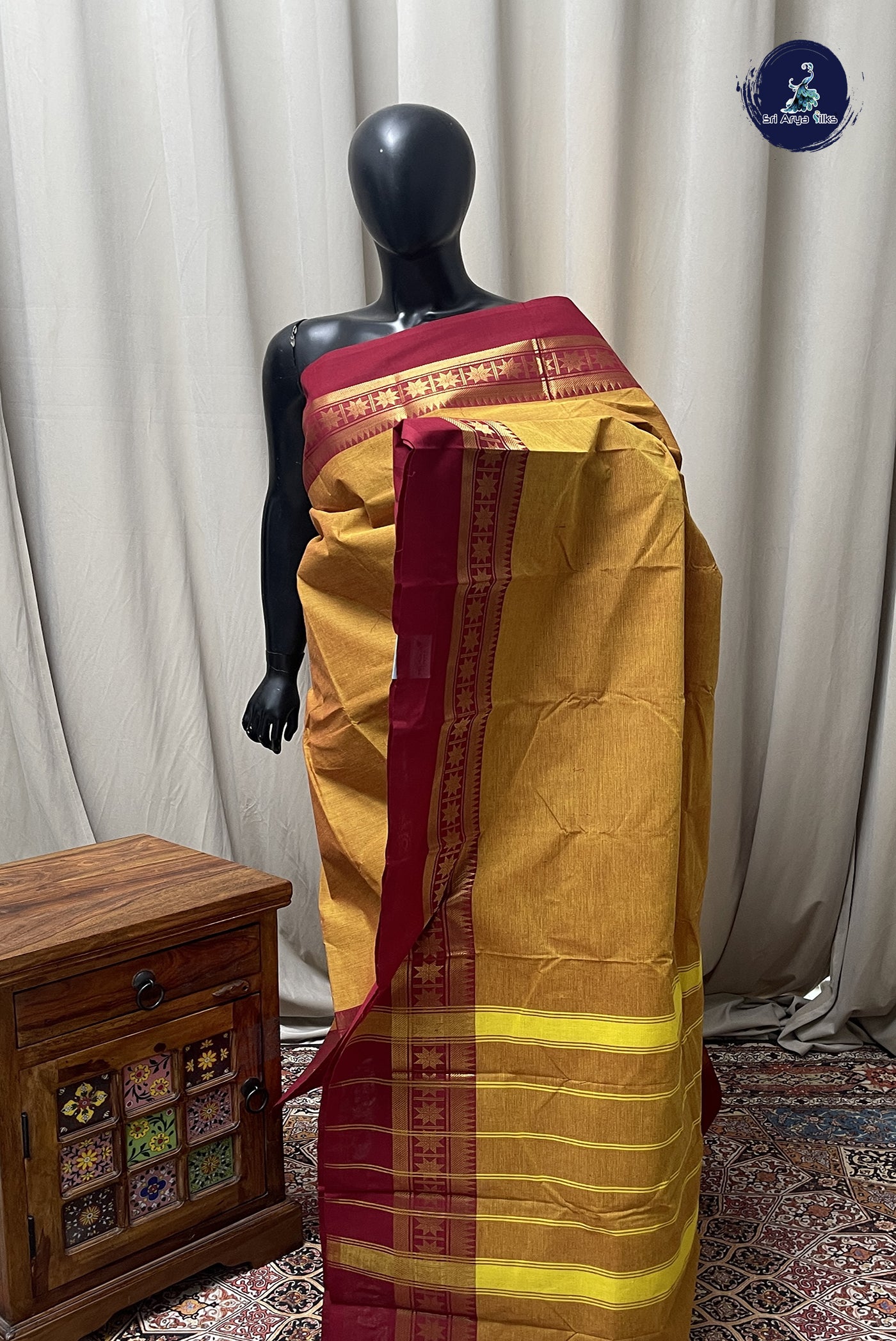 Mustard Yellow Chettinad Cotton Saree With Plain Pattern