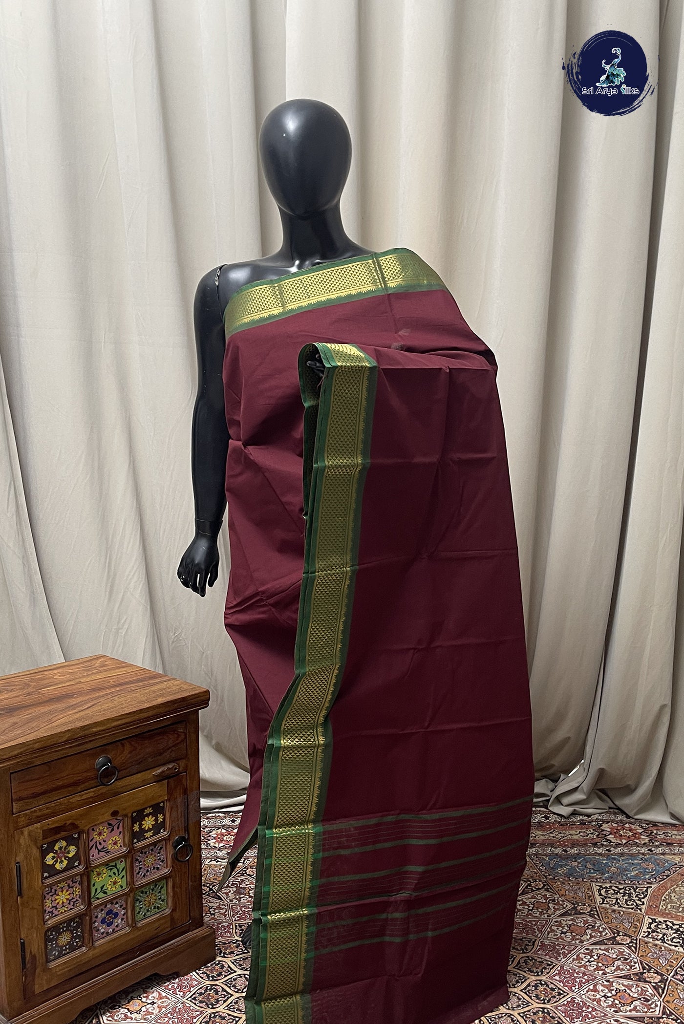 Brown Chettinad Cotton Saree With Plain Pattern