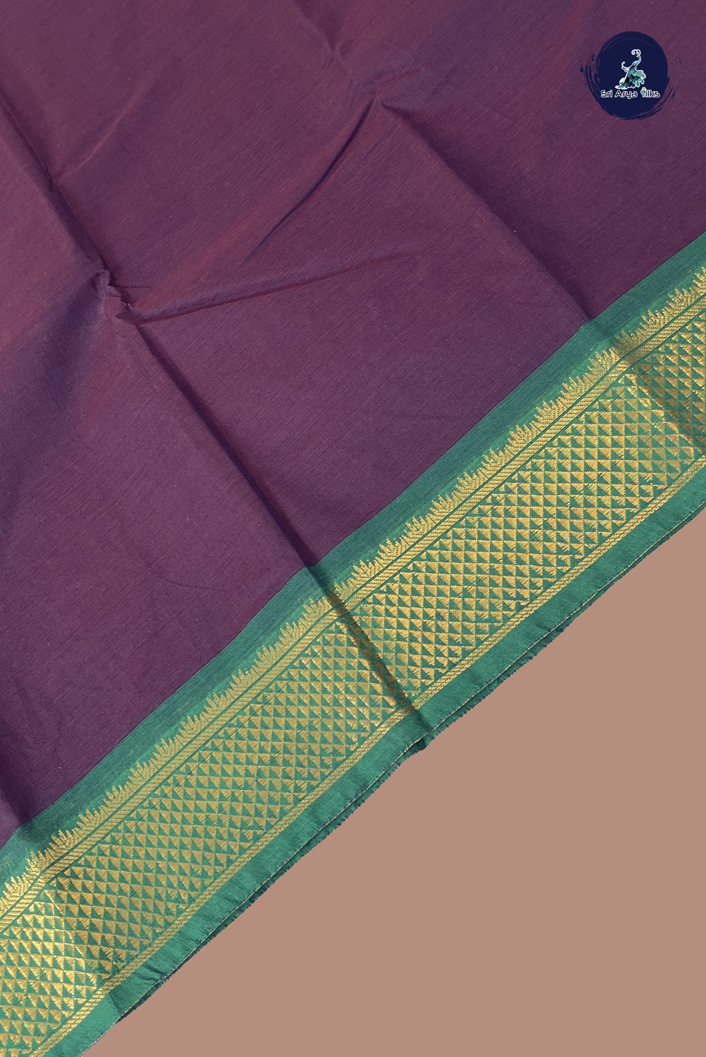 Dual Tone Wine Chettinad Cotton Saree With Plain Pattern