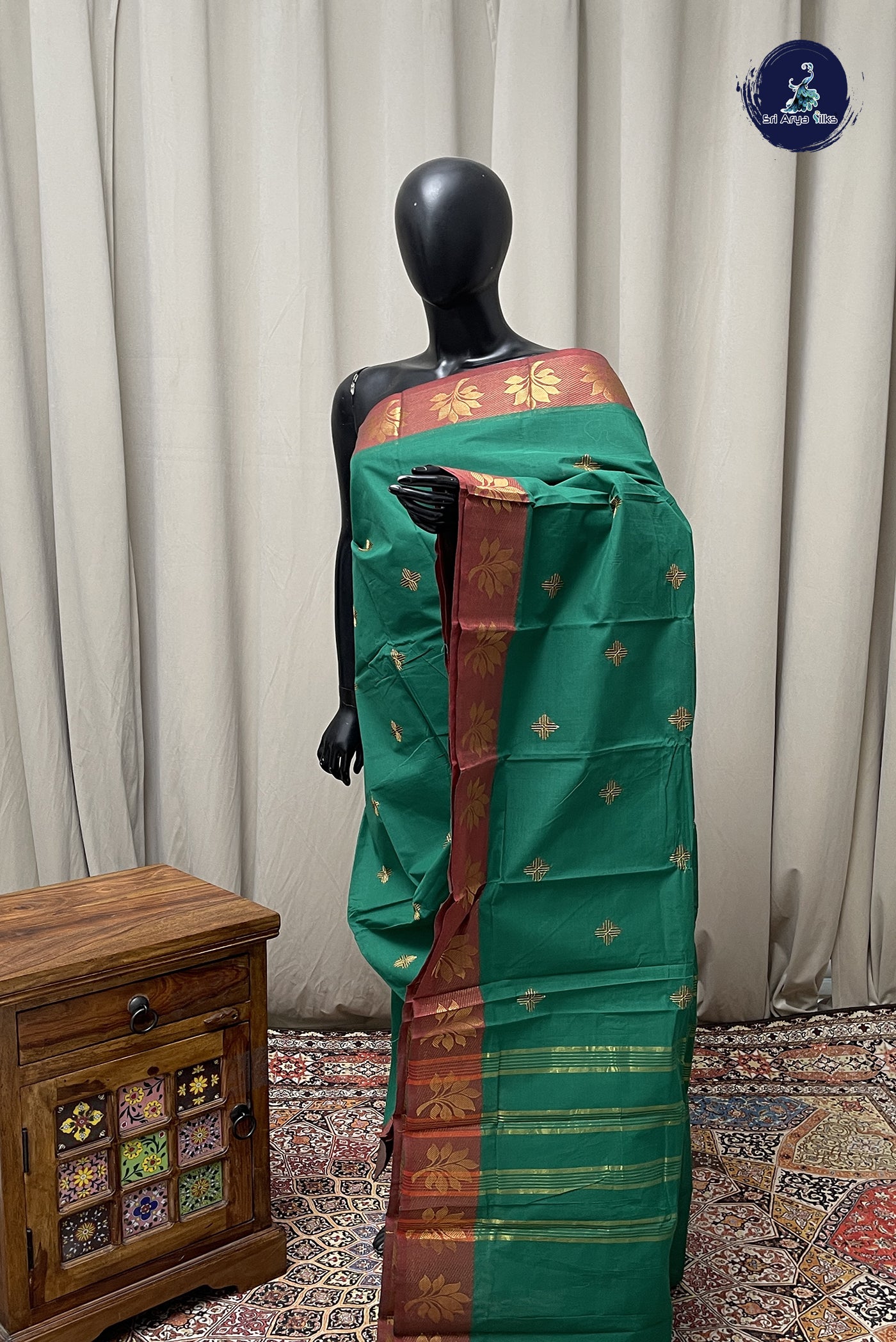 Green Chettinad Cotton Saree With Buttas Pattern