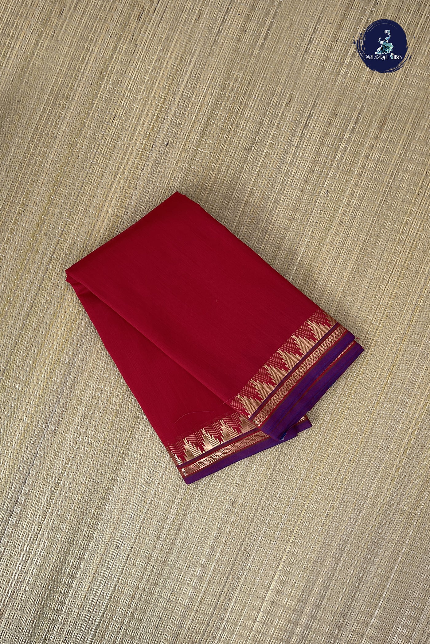 Red Budget Semi Silk Cotton Saree With Plain Pattern
