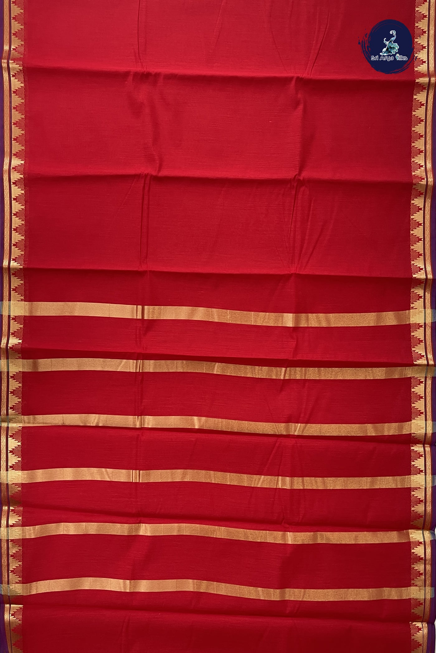 Red Budget Semi Silk Cotton Saree With Plain Pattern