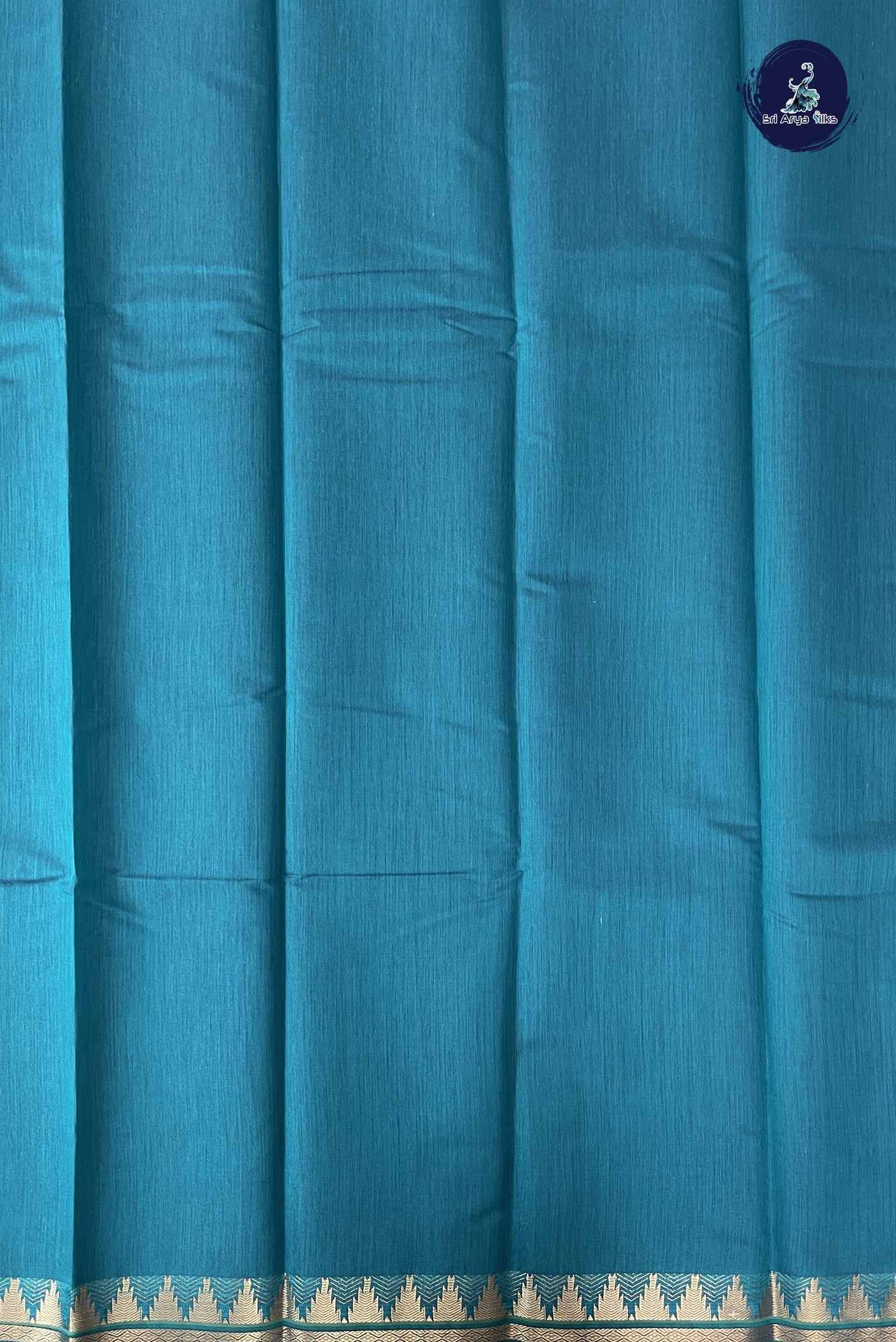 Sapphire Green Budget Semi Silk Cotton Saree With Plain Pattern