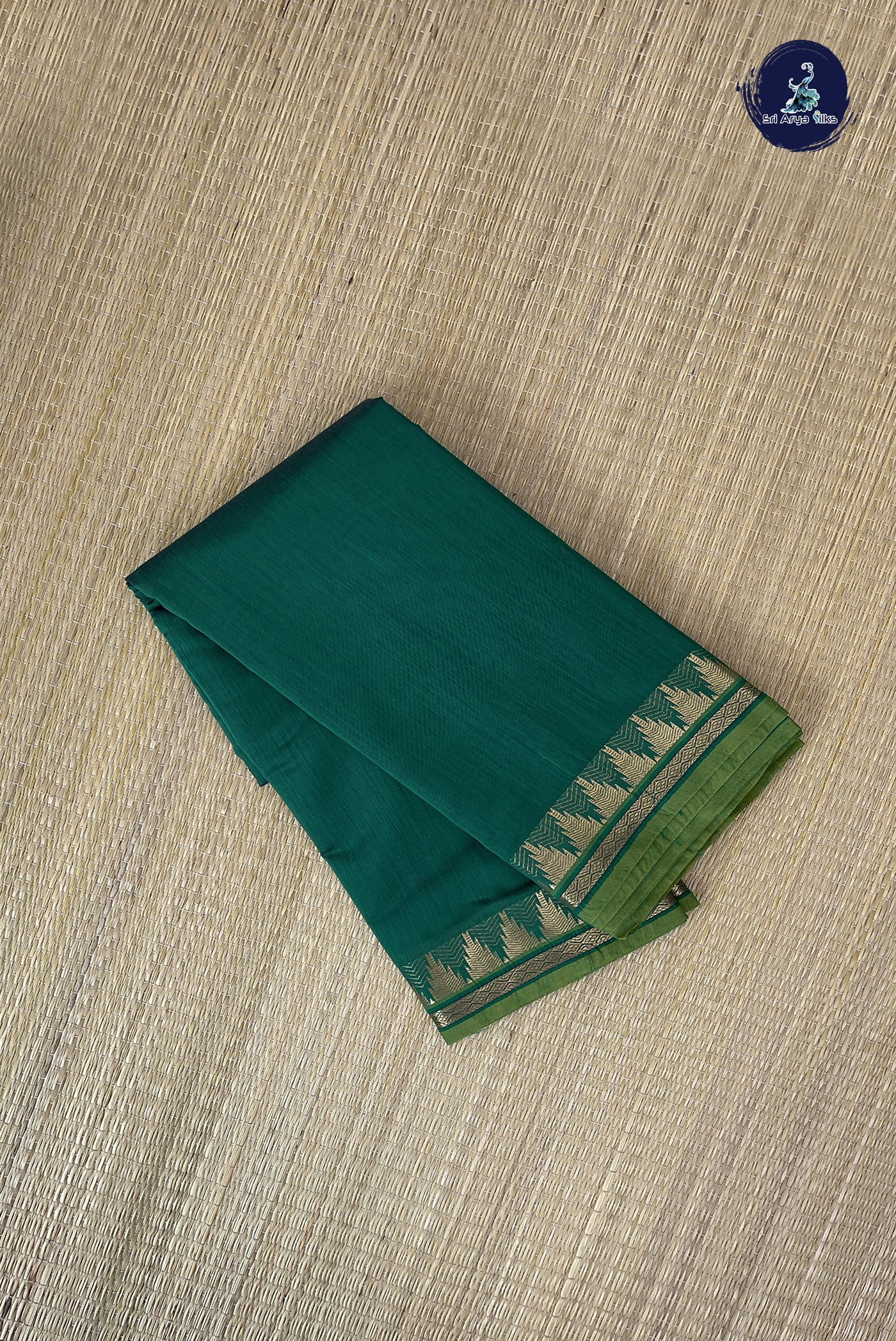 Dark Green Budget Semi Silk Cotton Saree With Plain Pattern