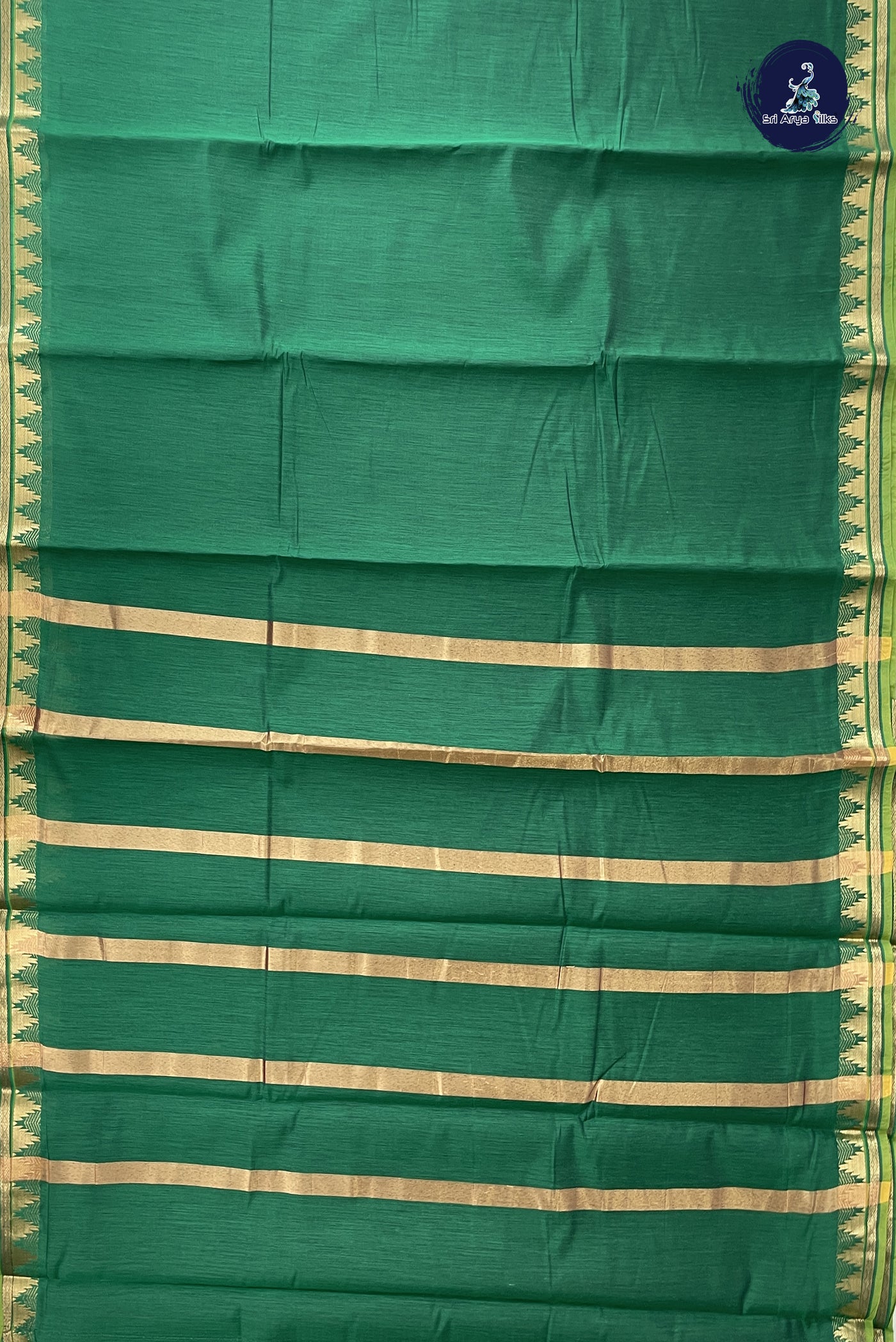 Dark Green Budget Semi Silk Cotton Saree With Plain Pattern